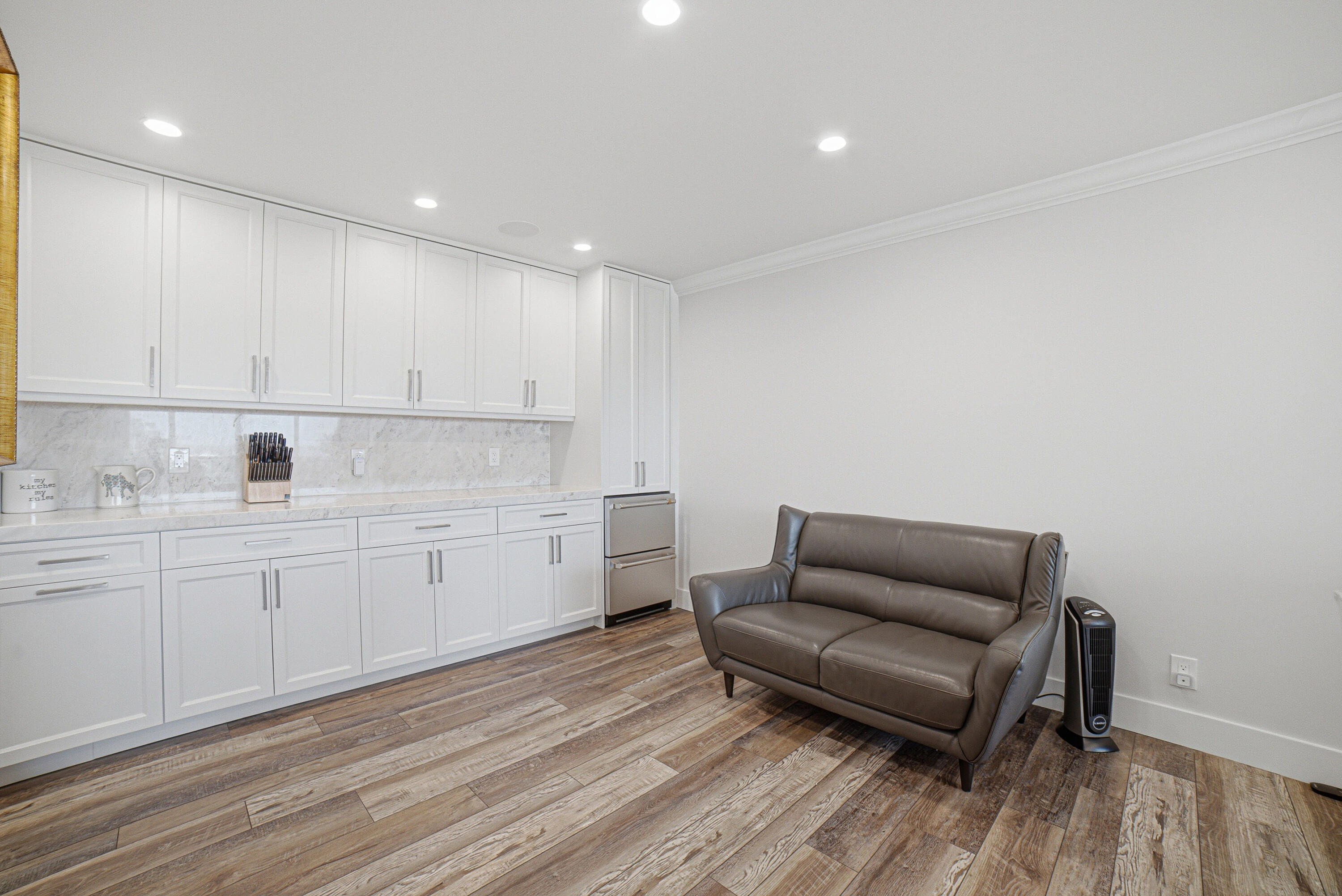 111 N Pompano Beach Boulevard 908 Property Photo 12