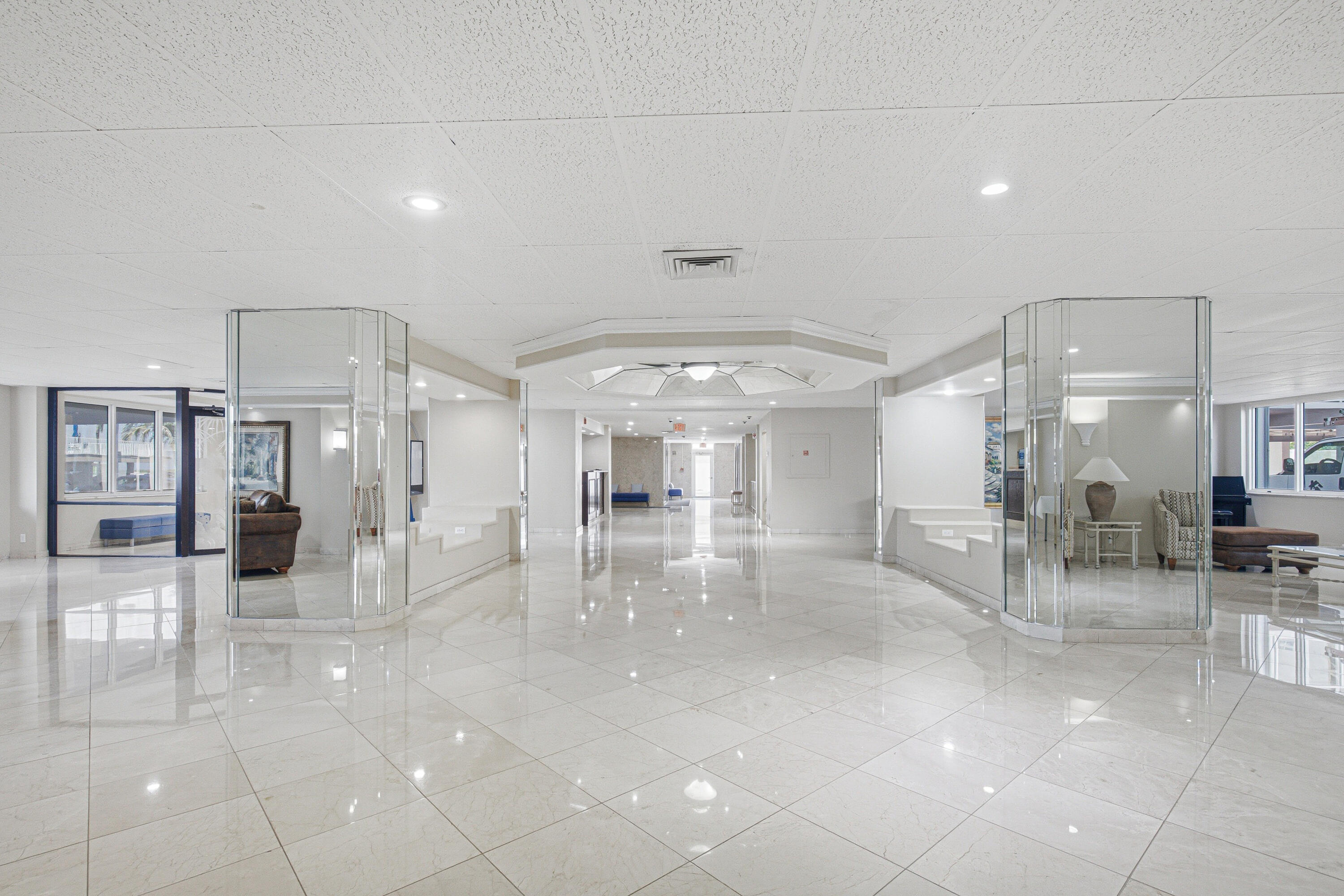 111 N Pompano Beach Boulevard 908 Property Photo 23