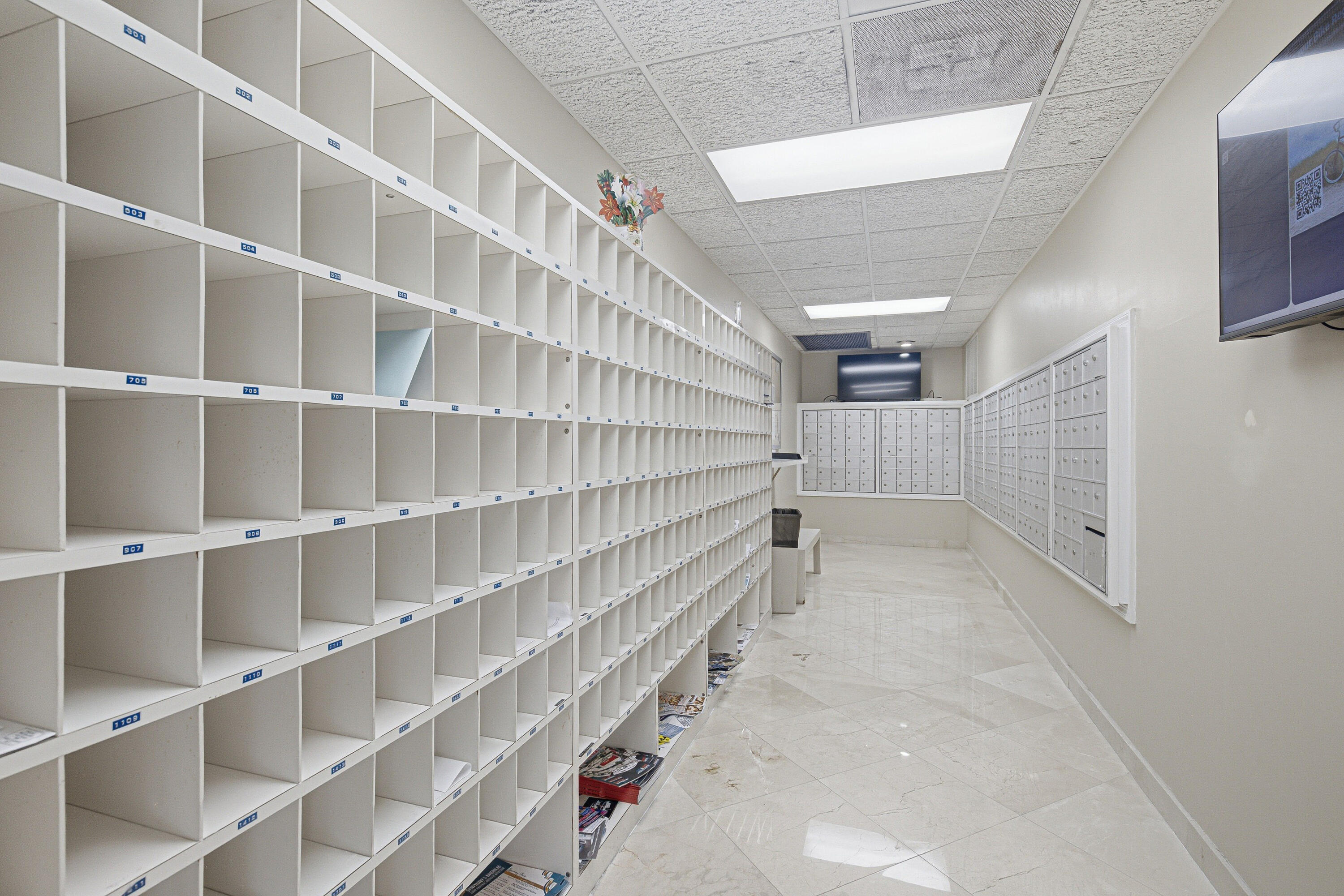 111 N Pompano Beach Boulevard 908 Property Photo 26