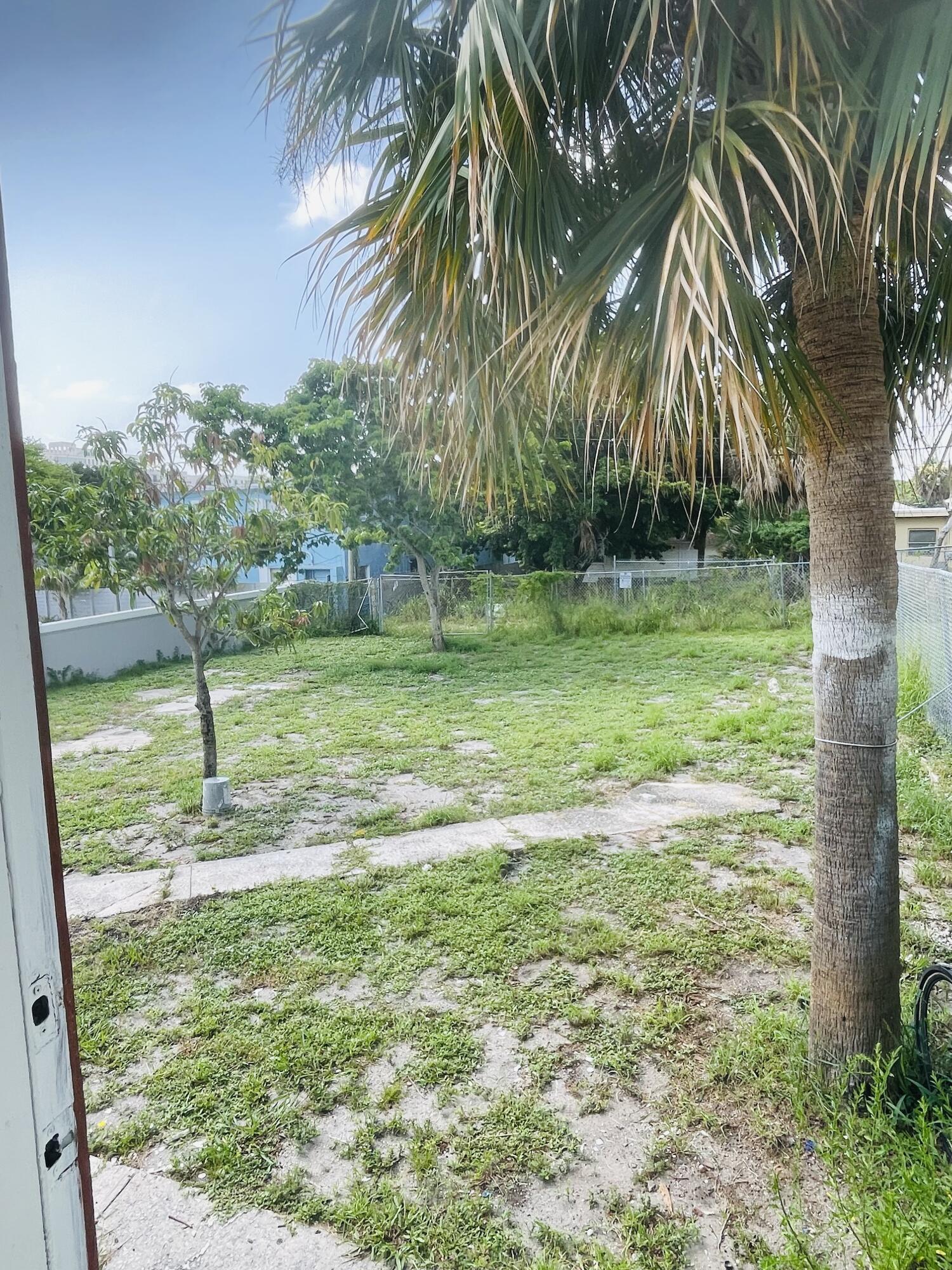 706 7th Street Property Photo 17