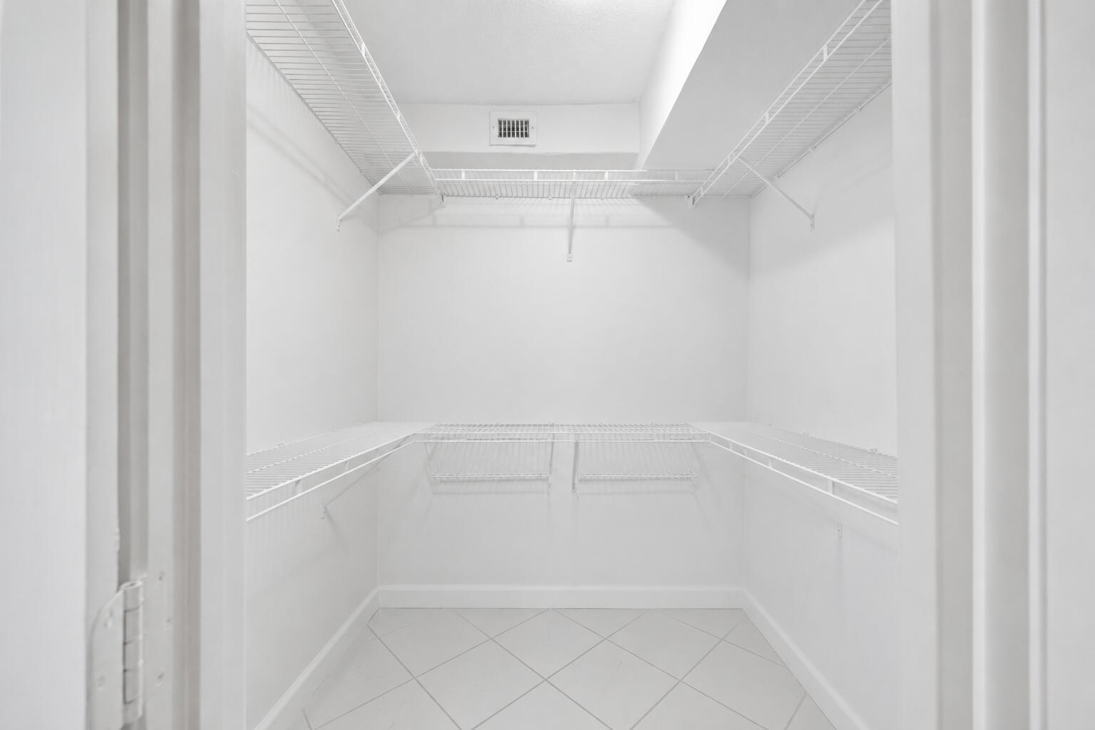 510 N Ocean Boulevard 410 Property Photo 22