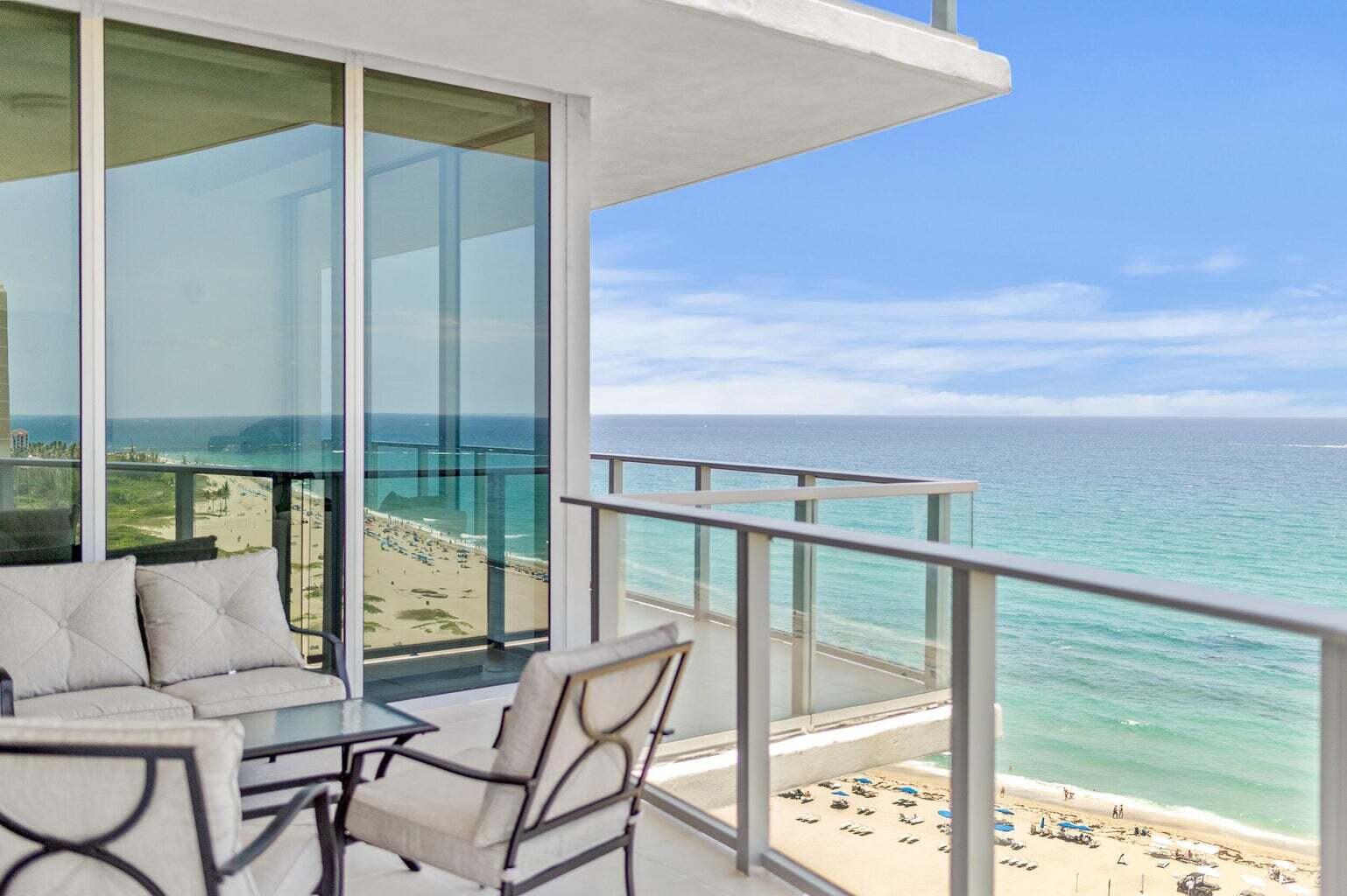 3100 N Ocean Drive H 1504 Property Photo 32