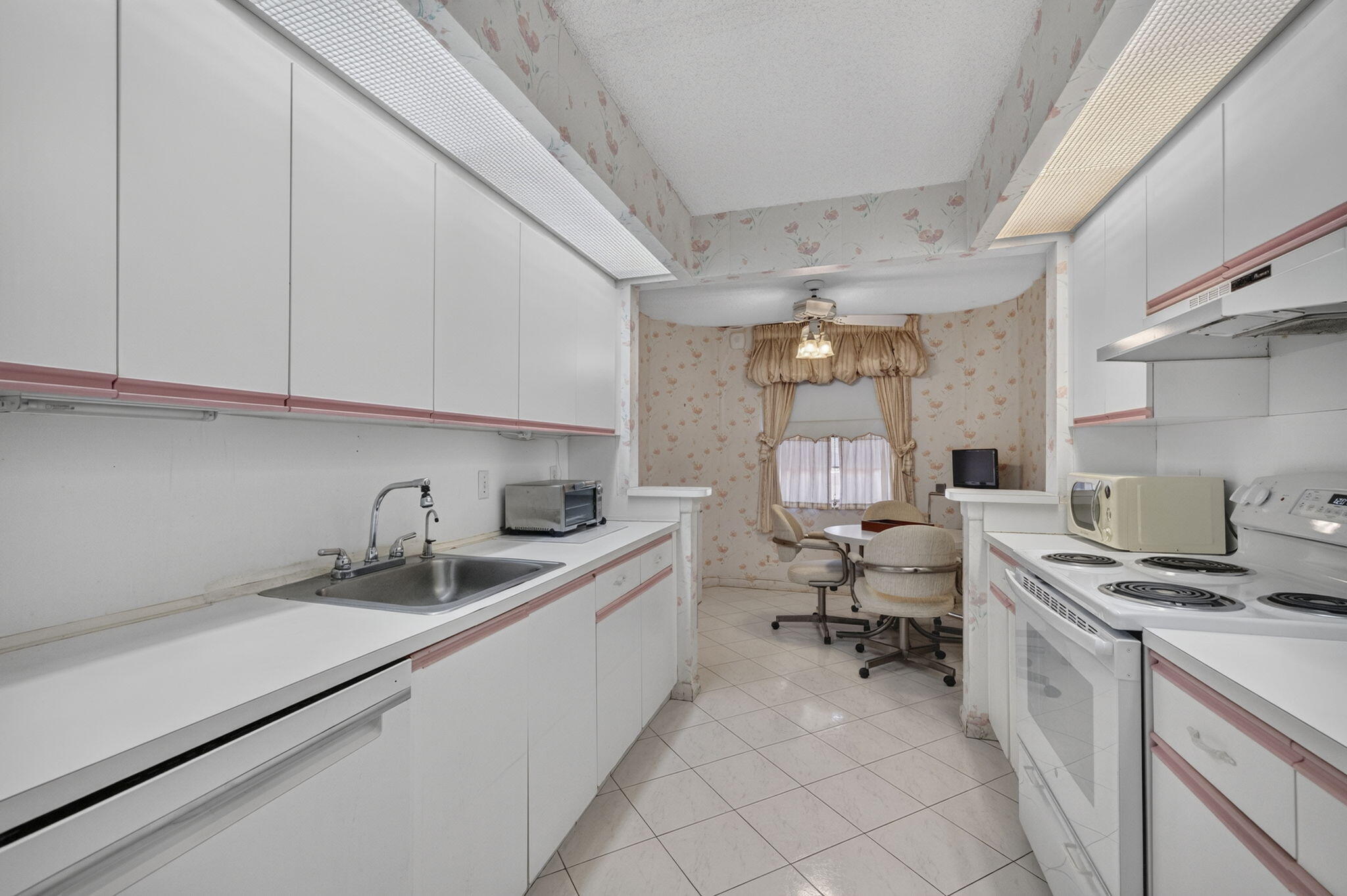 1703 Andros Isle M3 Property Photo 6