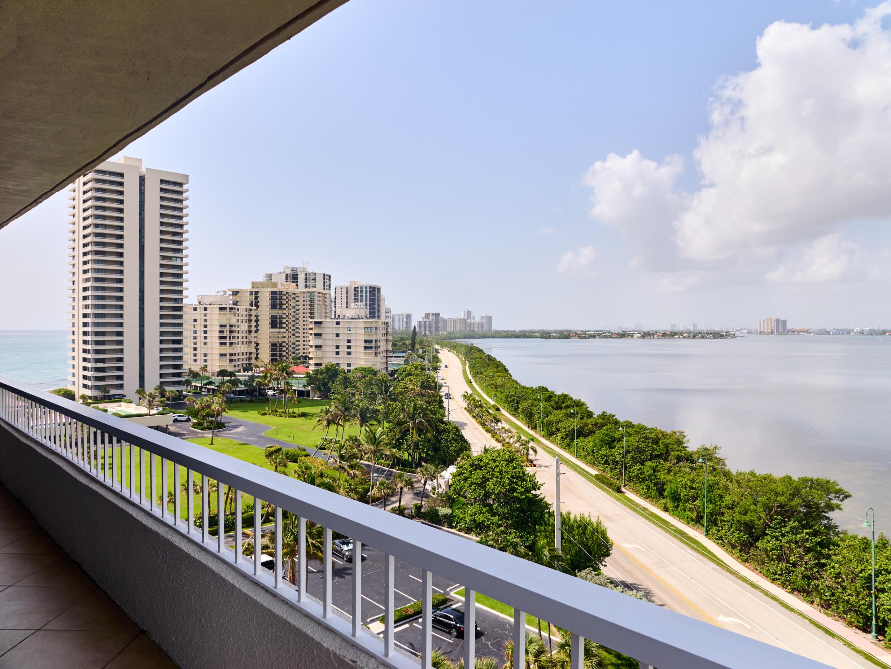 5550 N Ocean Drive 9d Property Photo 10