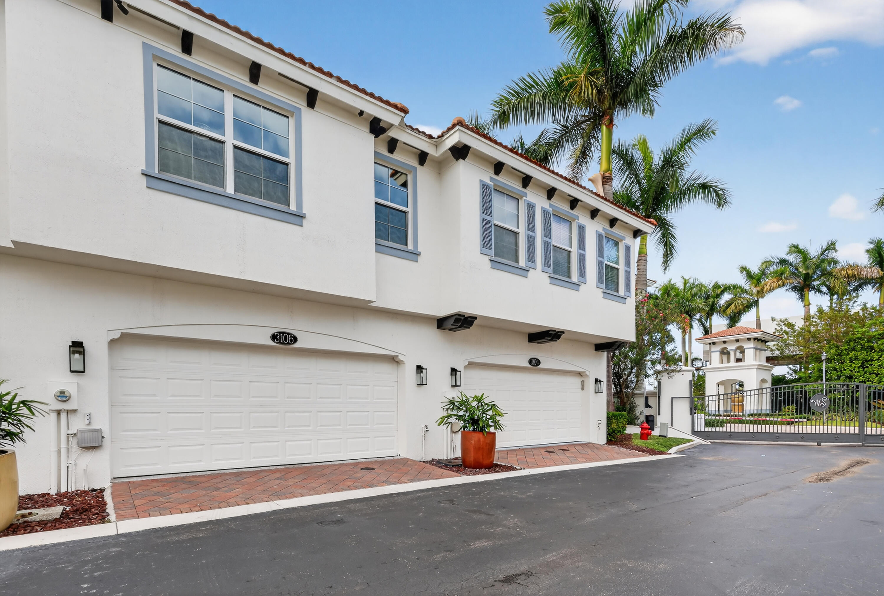 3106 Waterside Circle Property Photo 1