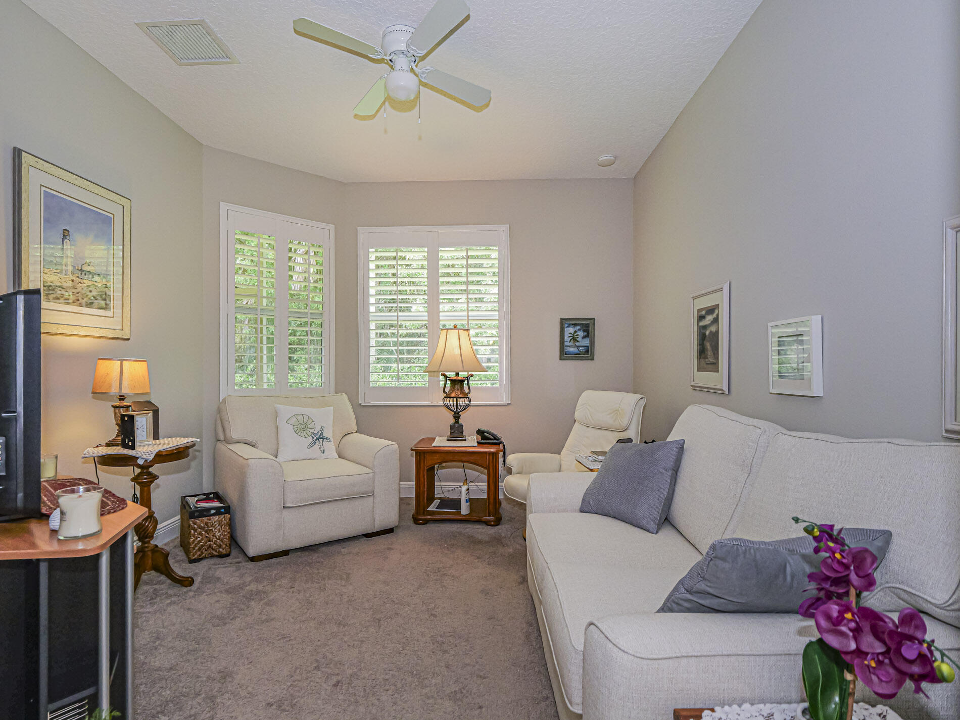 7425 Great Oak Place Property Photo 23
