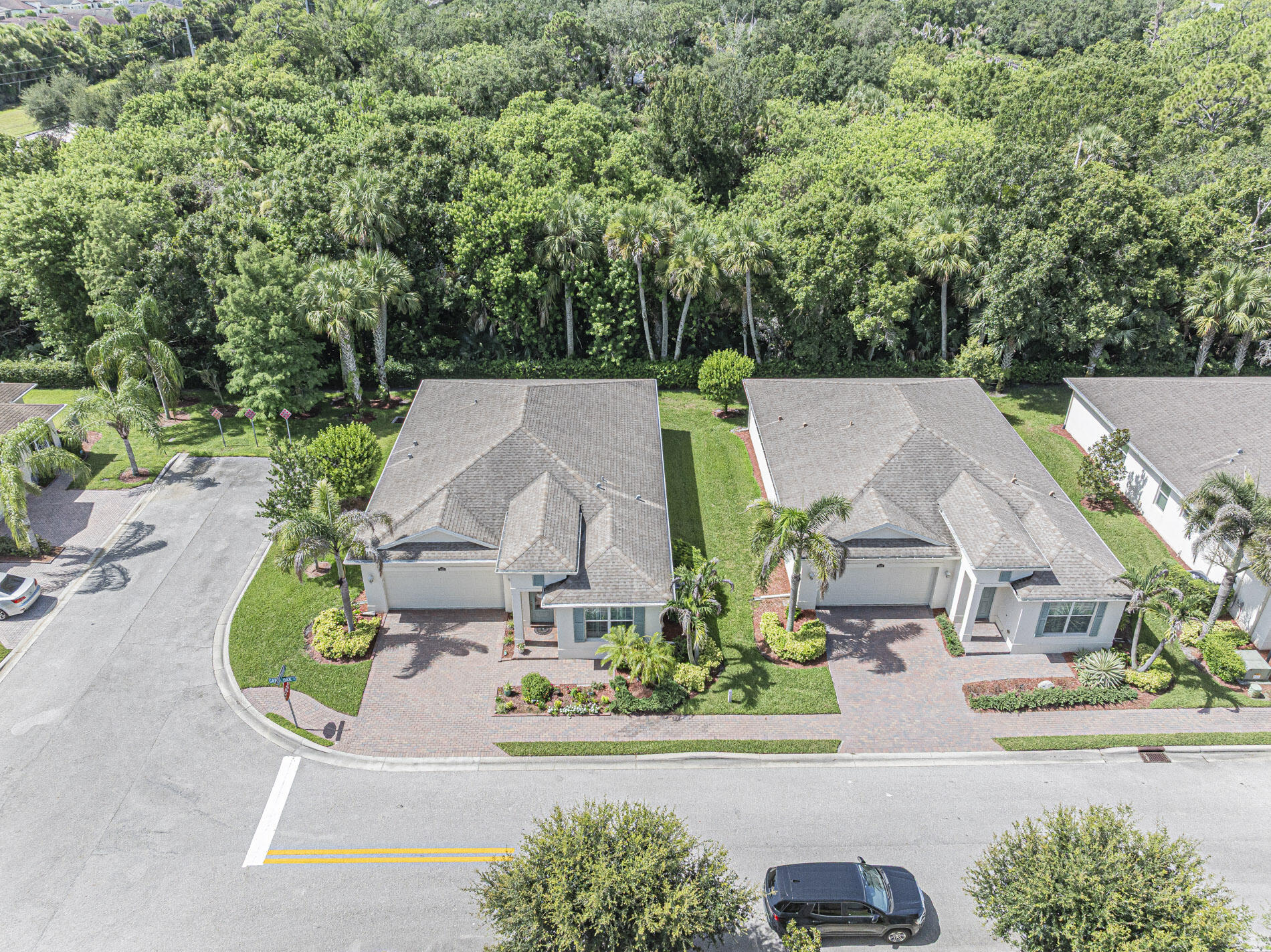 7425 Great Oak Place Property Photo 32