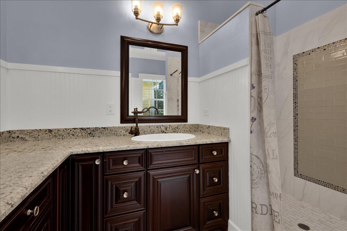 7900 Saddlebrook Drive Property Photo 46