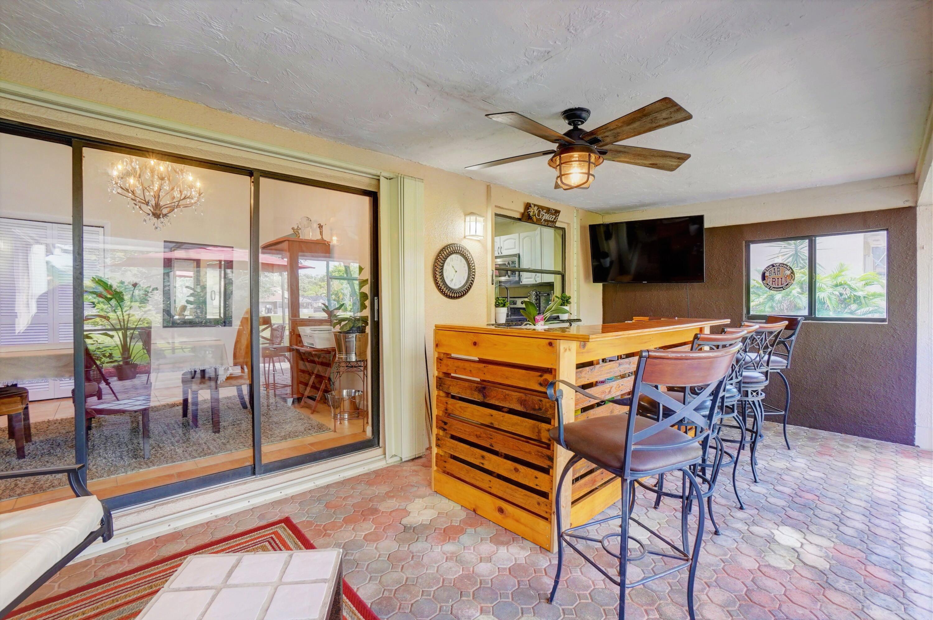 627 Hollows Circle Property Photo 30