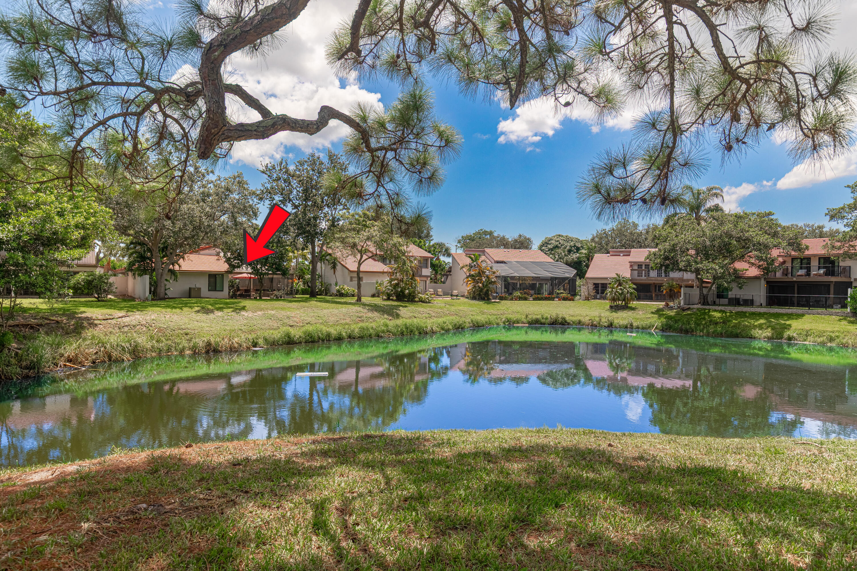 627 Hollows Circle Property Photo 33
