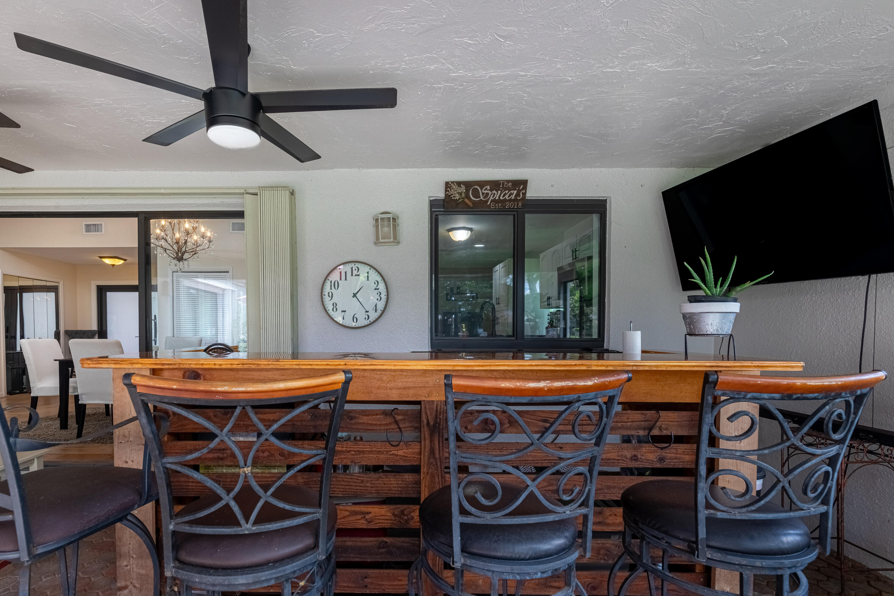 627 Hollows Circle Property Photo 38