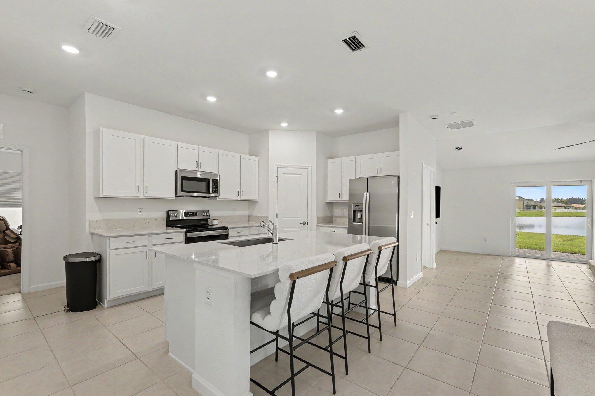 969 Bent Creek Drive Property Photo 25