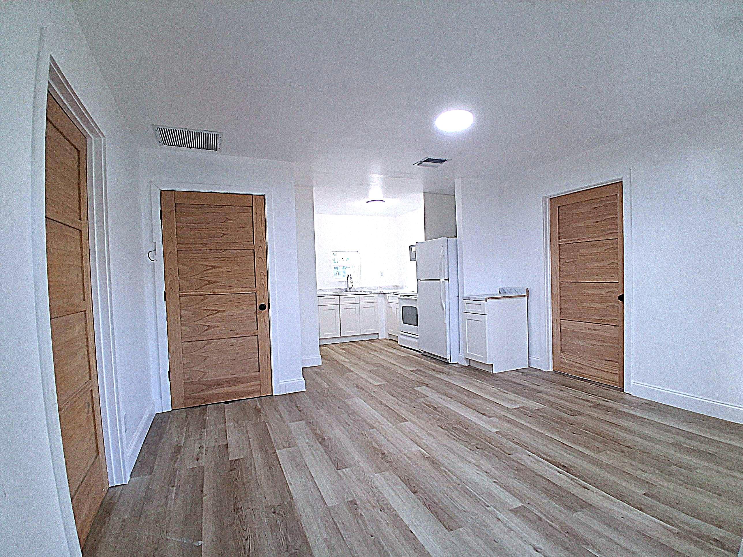 623 45th Street Property Photo 1