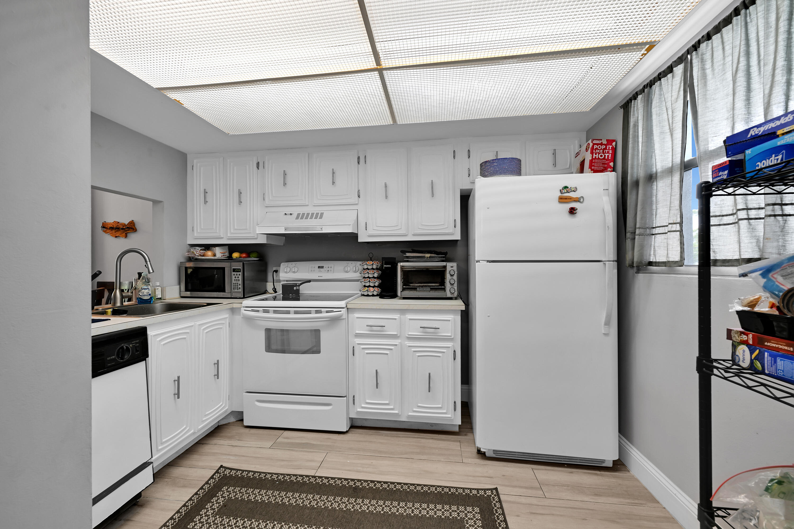 103 Royal Park Drive 2e Property Photo 10