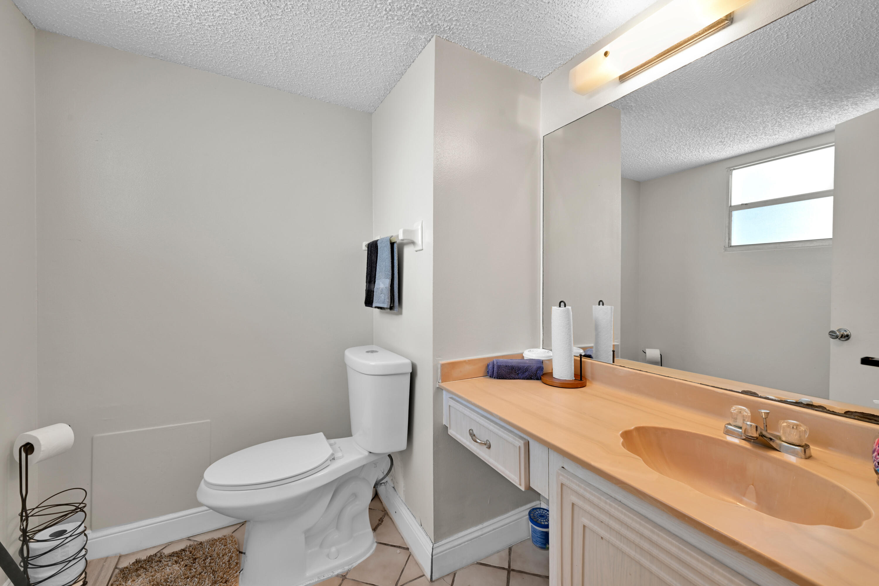 103 Royal Park Drive 2e Property Photo 11