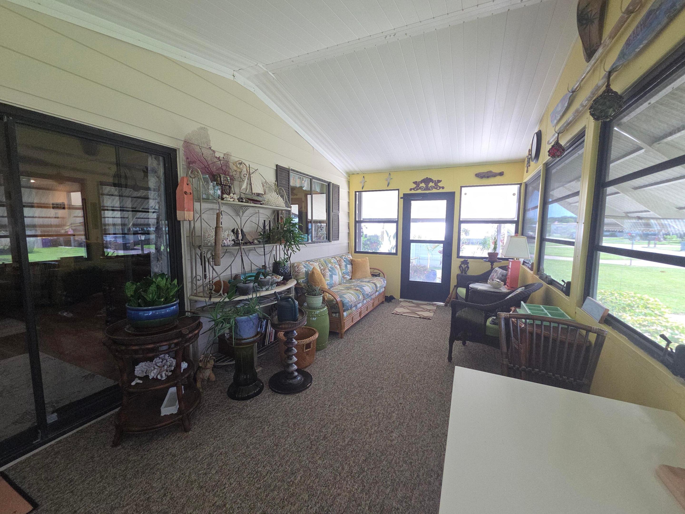 8020 Se Shenandoah Drive Property Photo 10