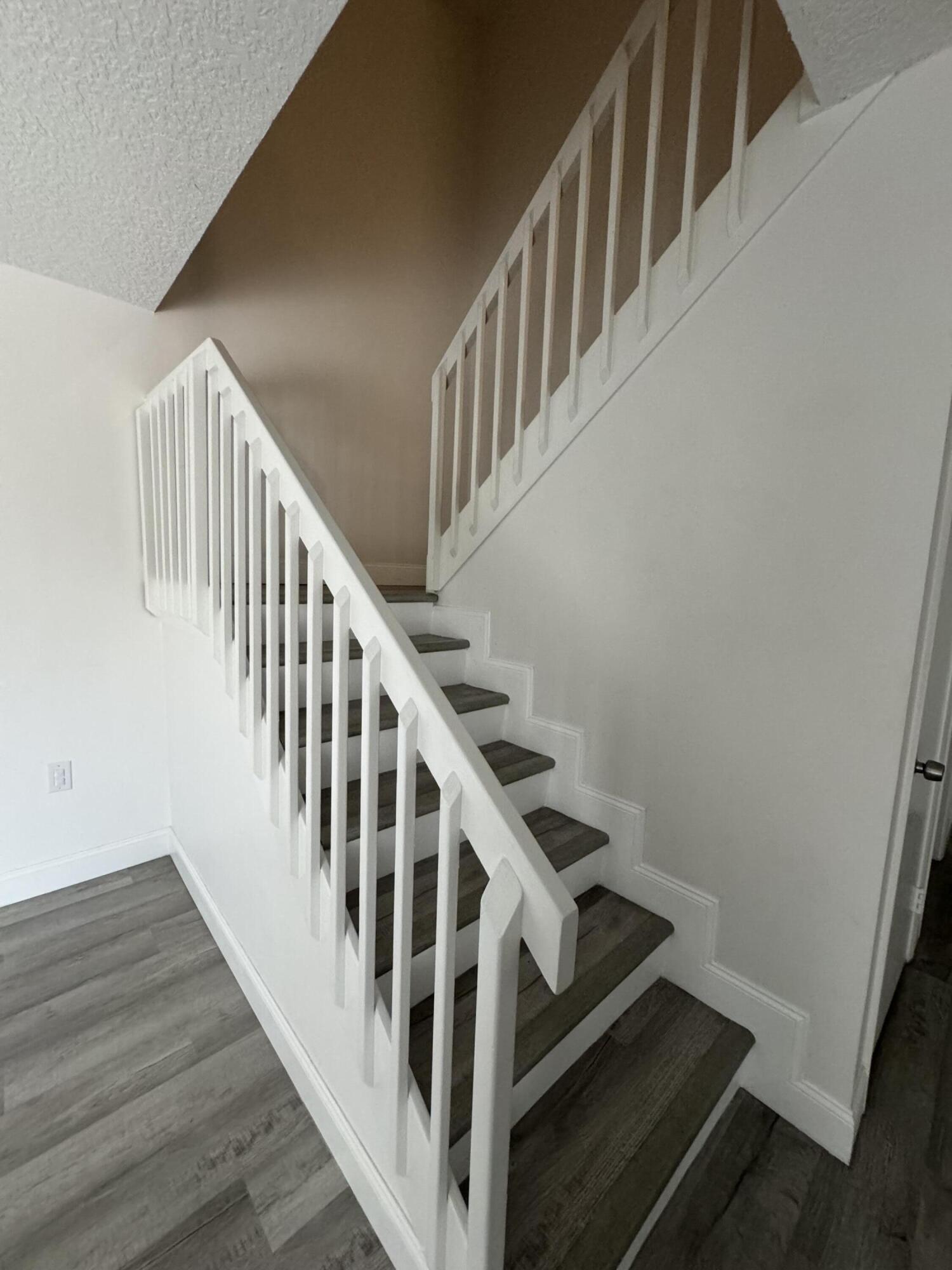 1801 18th Way Property Photo 4