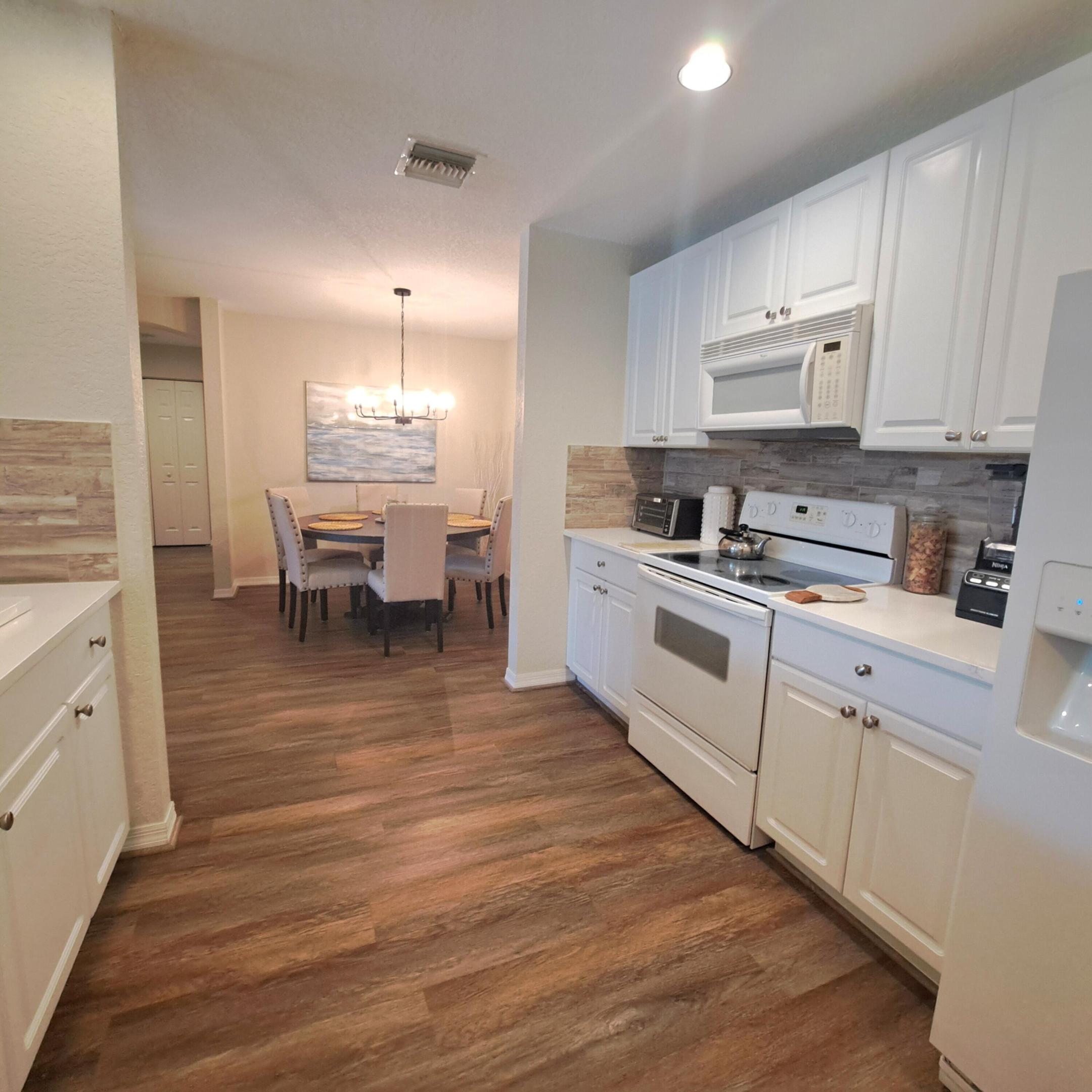 1747 N Dovetail Drive A Property Photo 6