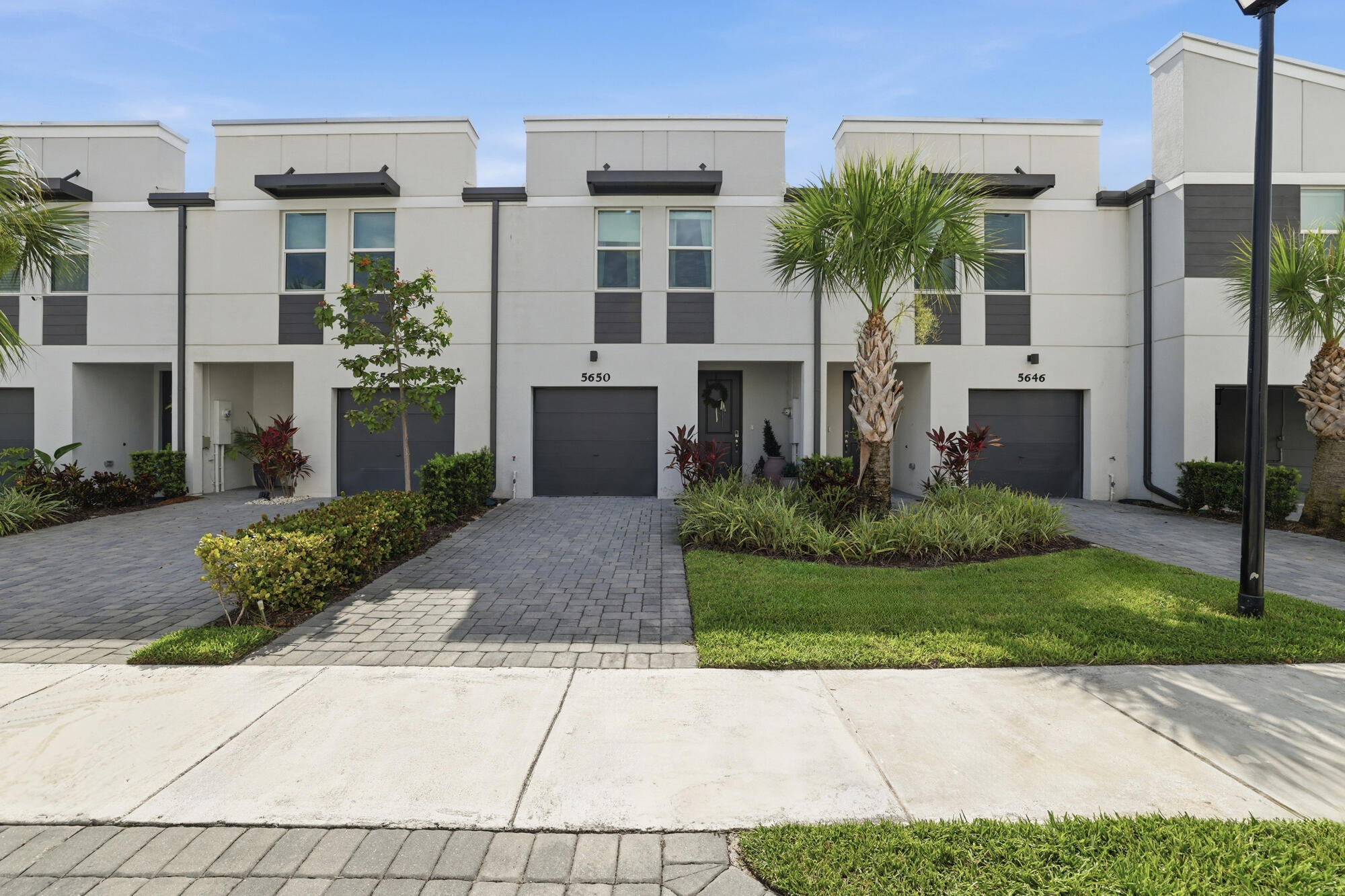 5650 Enclave Drive Property Photo 1