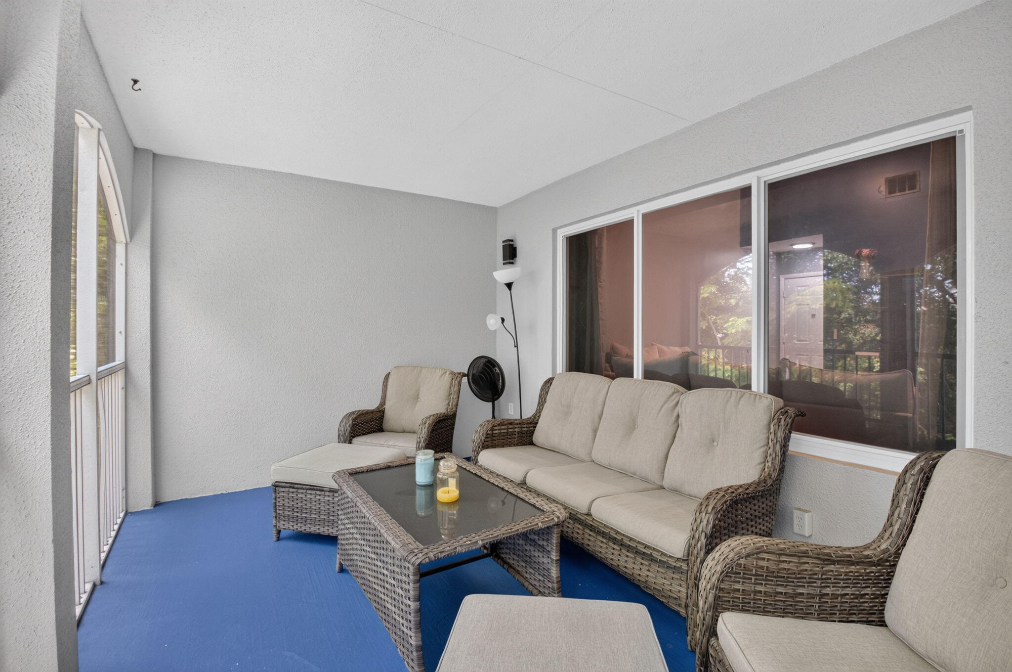 815 W Boynton Beach Boulevard 15-202 Property Photo 10