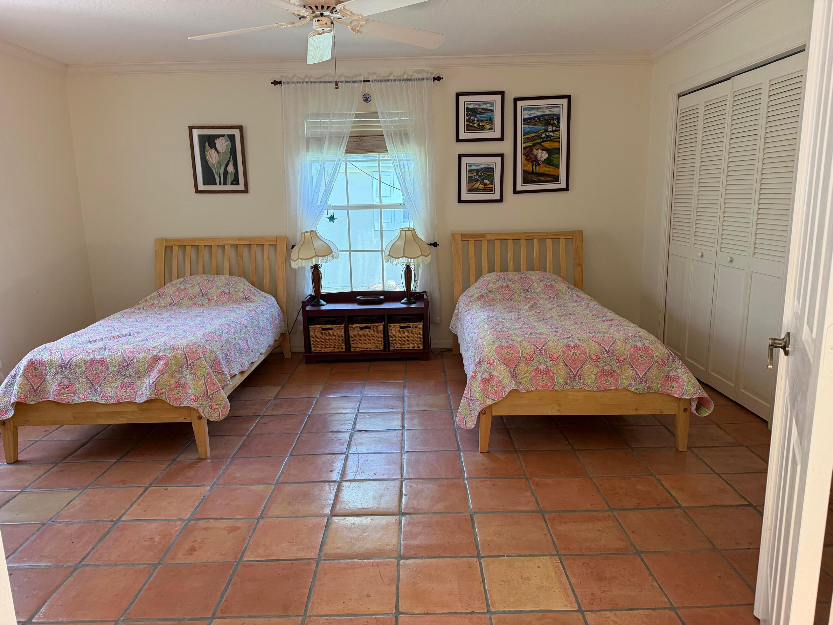 1290 5th Place Property Photo 14