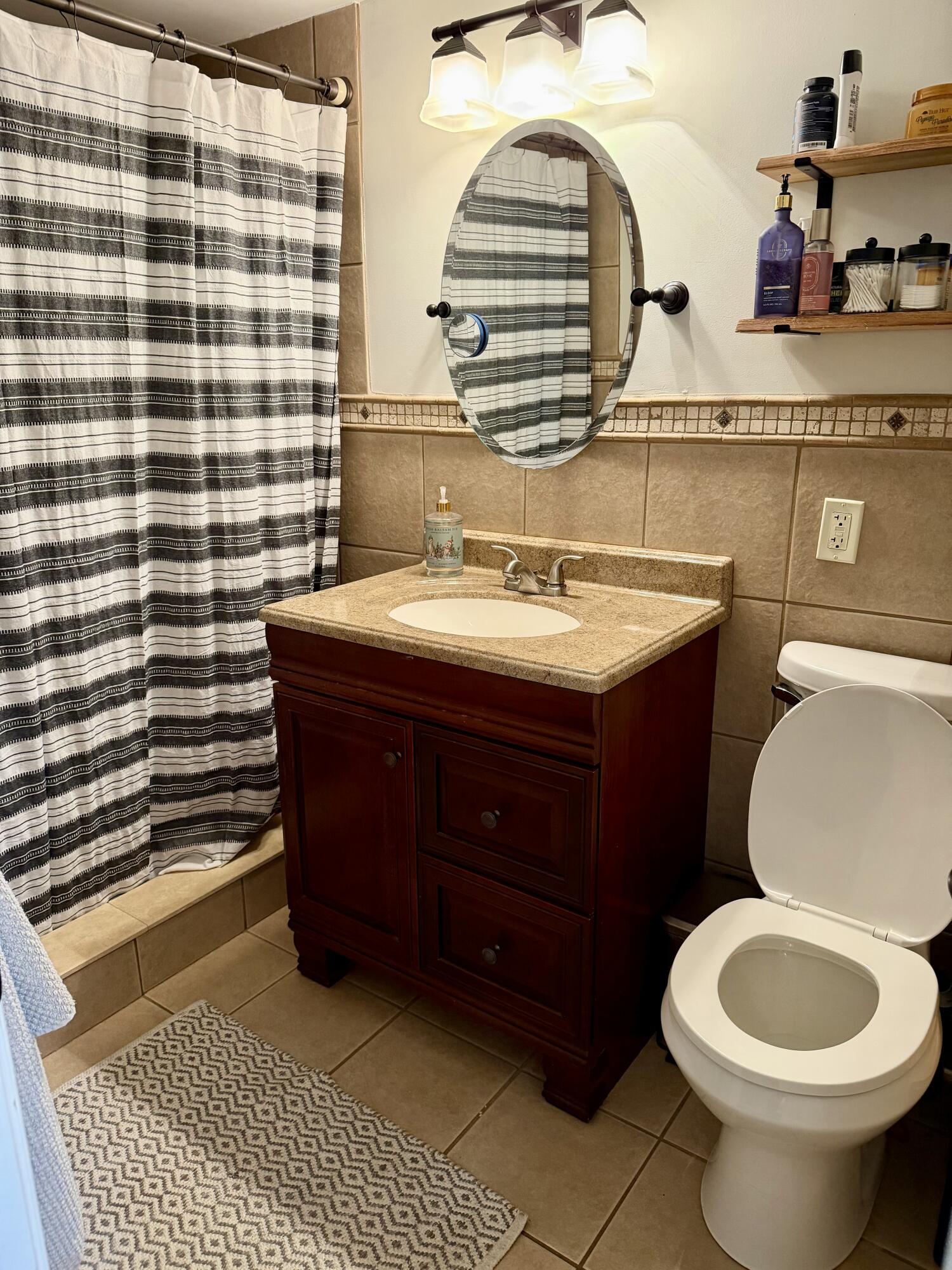 140 S Cypress Road 111 Property Photo 37