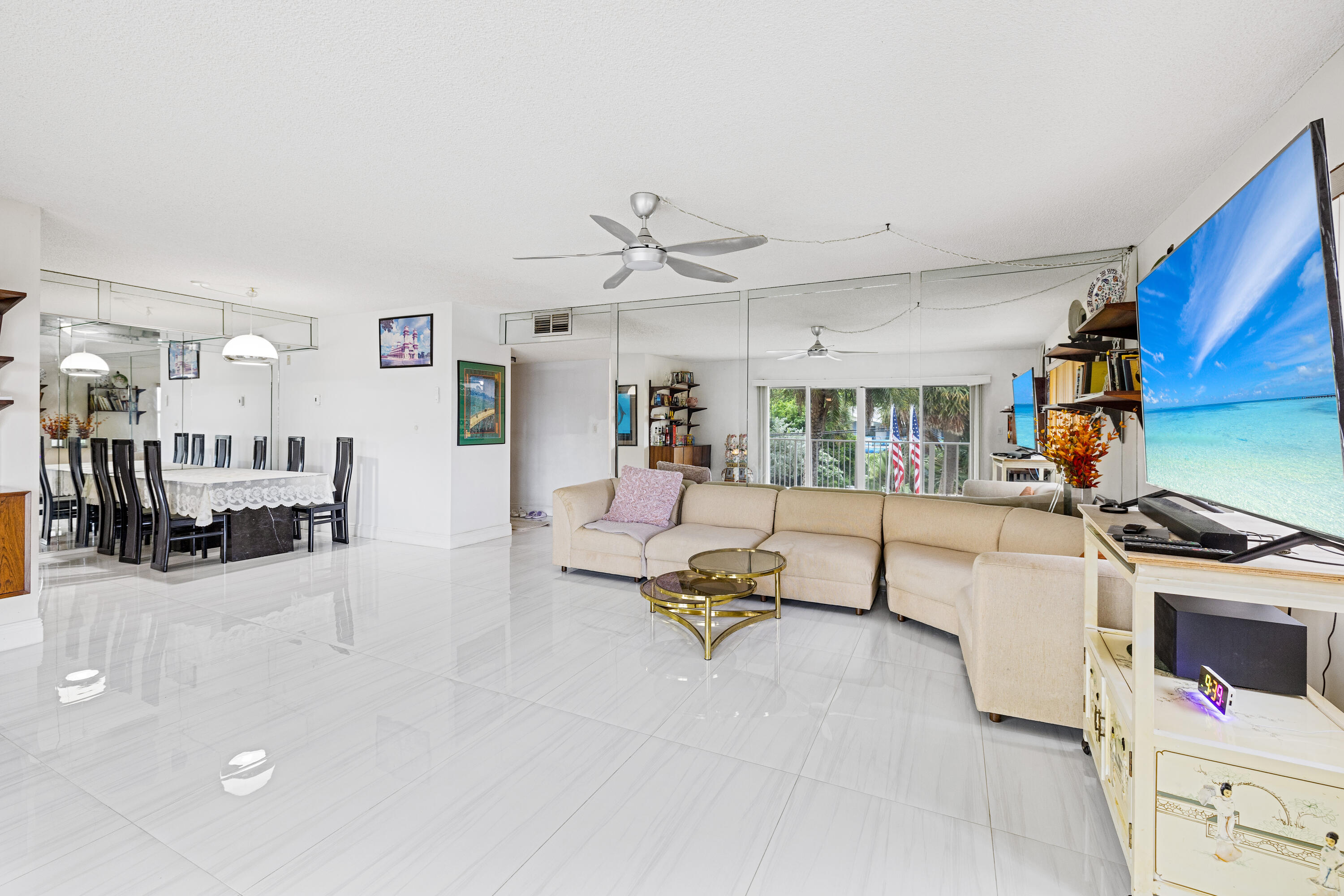1200 Hibiscus Avenue 201 Property Photo 3