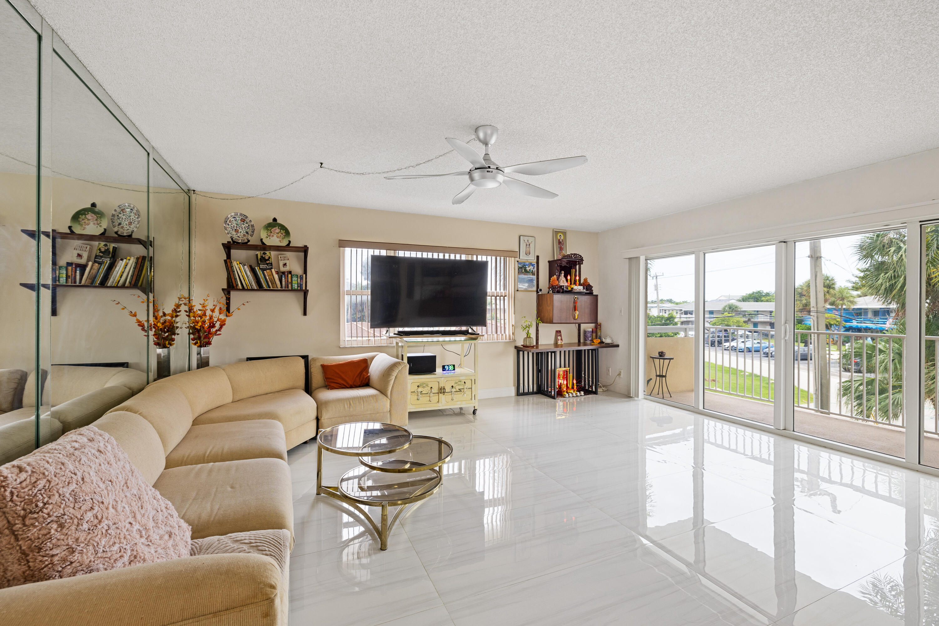 1200 Hibiscus Avenue 201 Property Photo 4