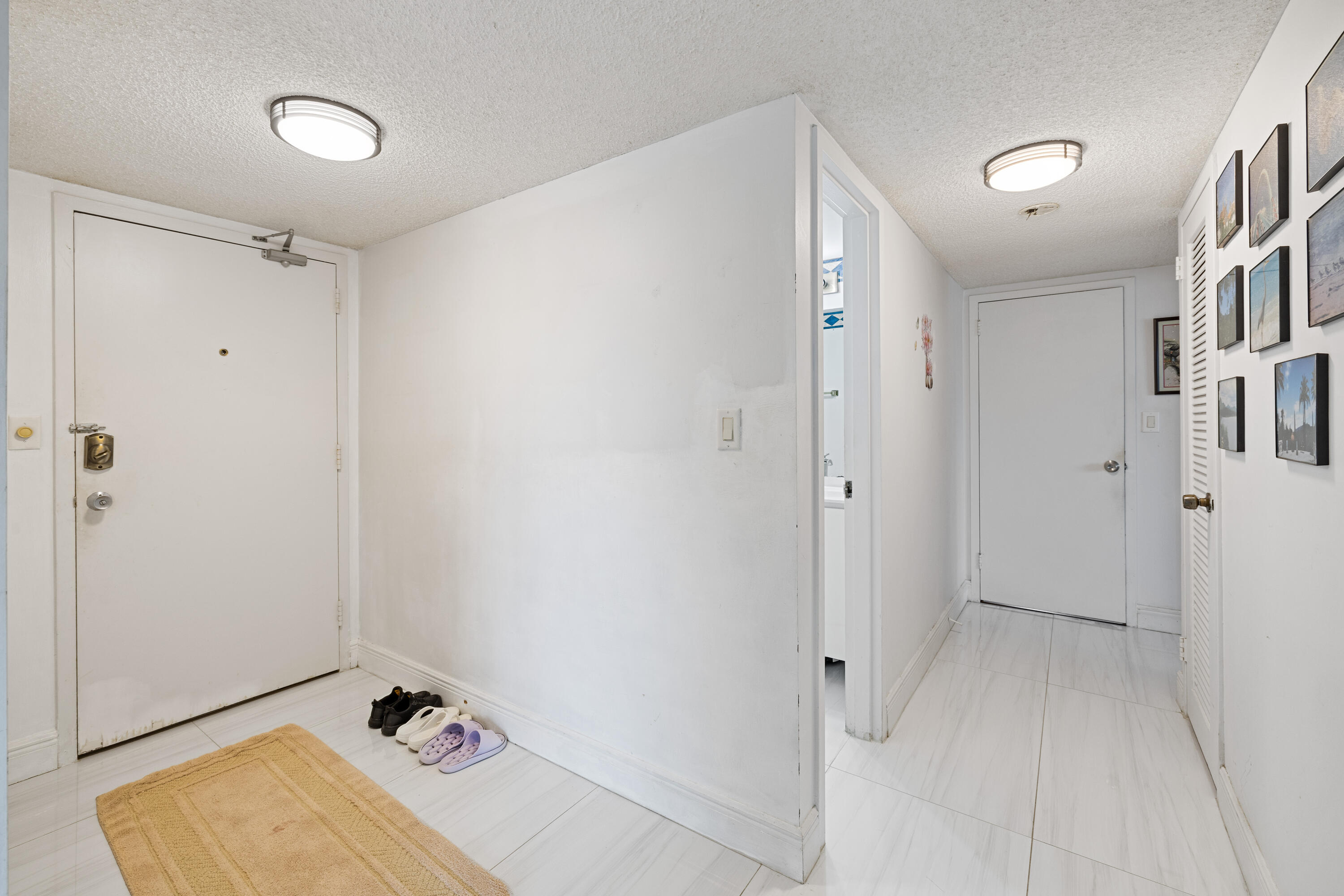 1200 Hibiscus Avenue 201 Property Photo 11