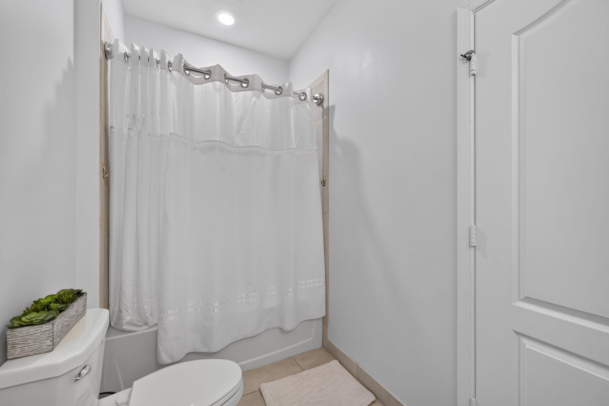 4206 Birkdale Drive Property Photo 24