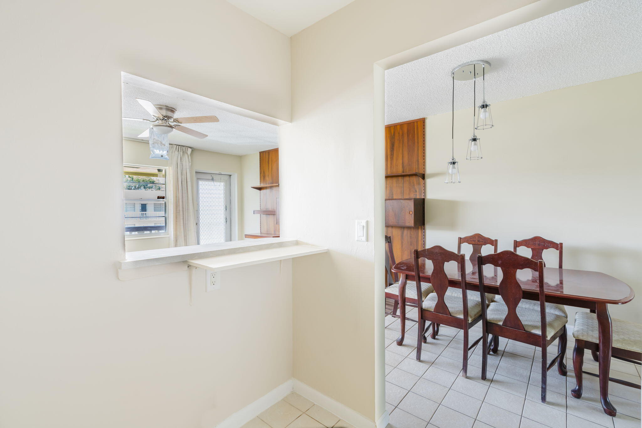77 Kingswood Property Photo 8