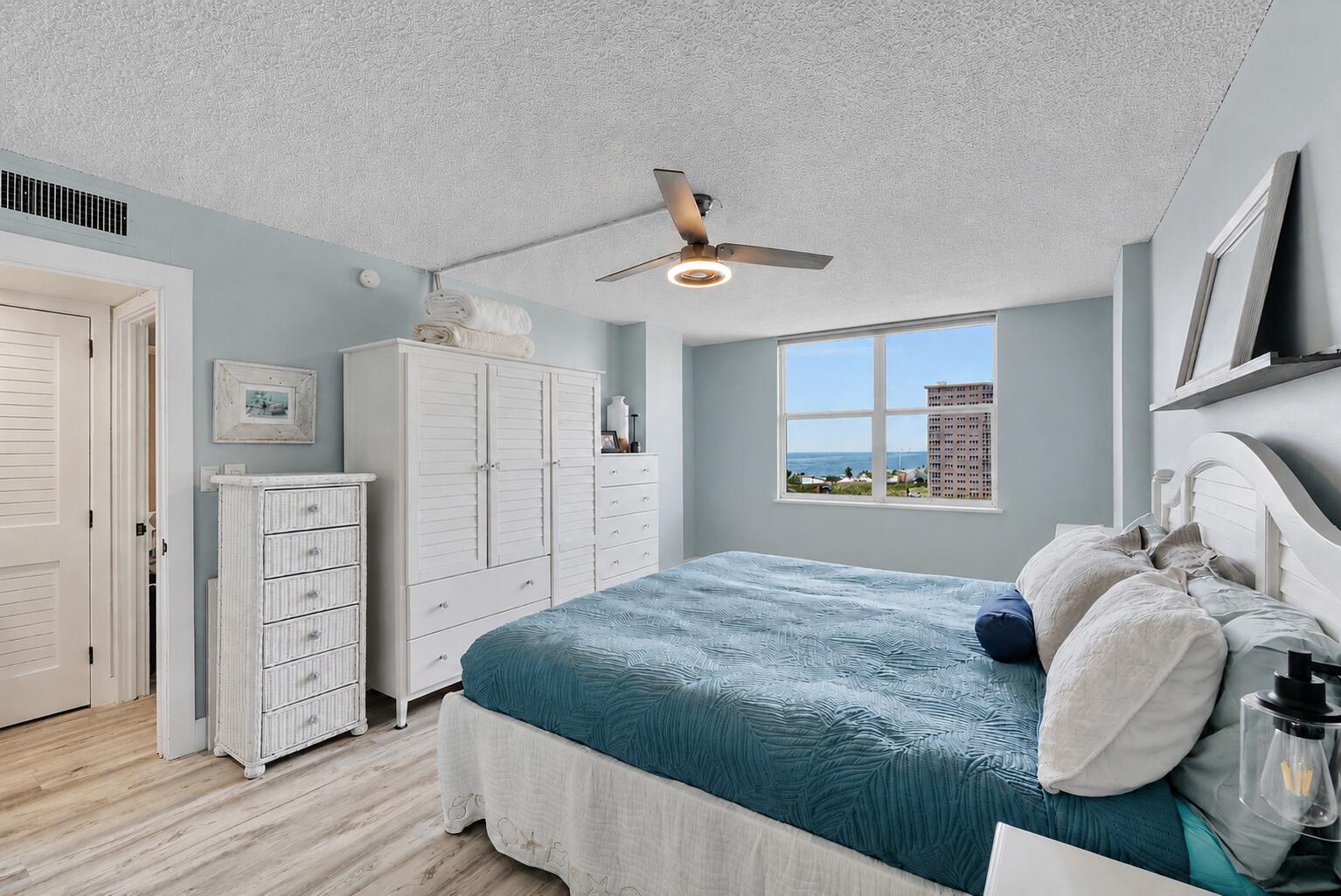 305 N Pompano Beach Boulevard 804 Property Photo 14
