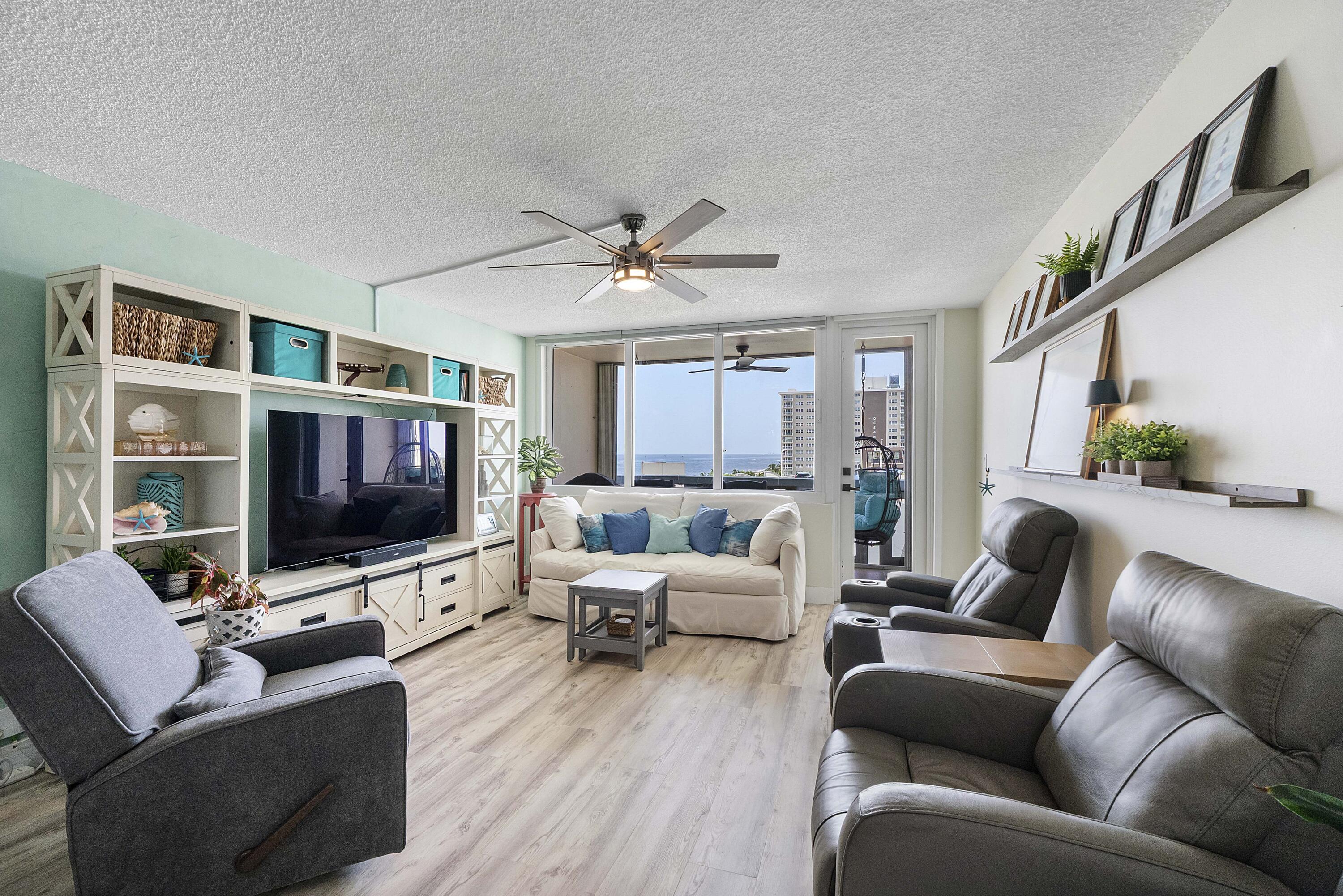 305 N Pompano Beach Boulevard 804 Property Photo 17
