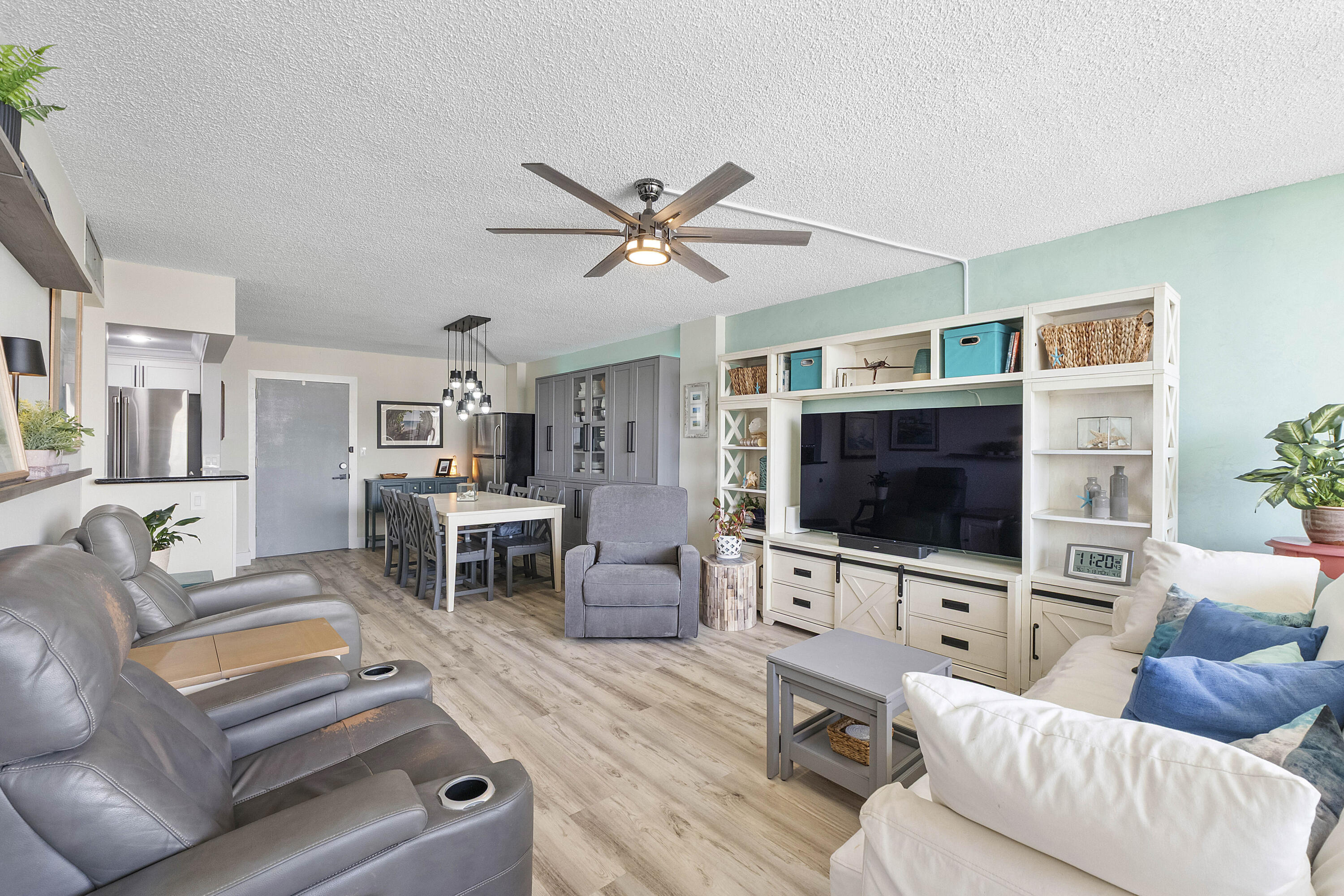 305 N Pompano Beach Boulevard 804 Property Photo 22