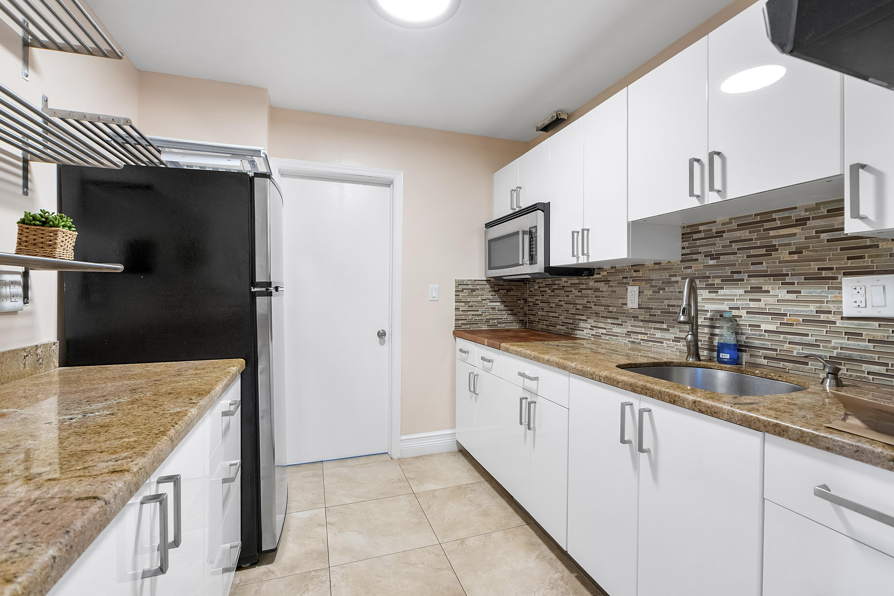 305 N Pompano Beach Boulevard 804 Property Photo 42