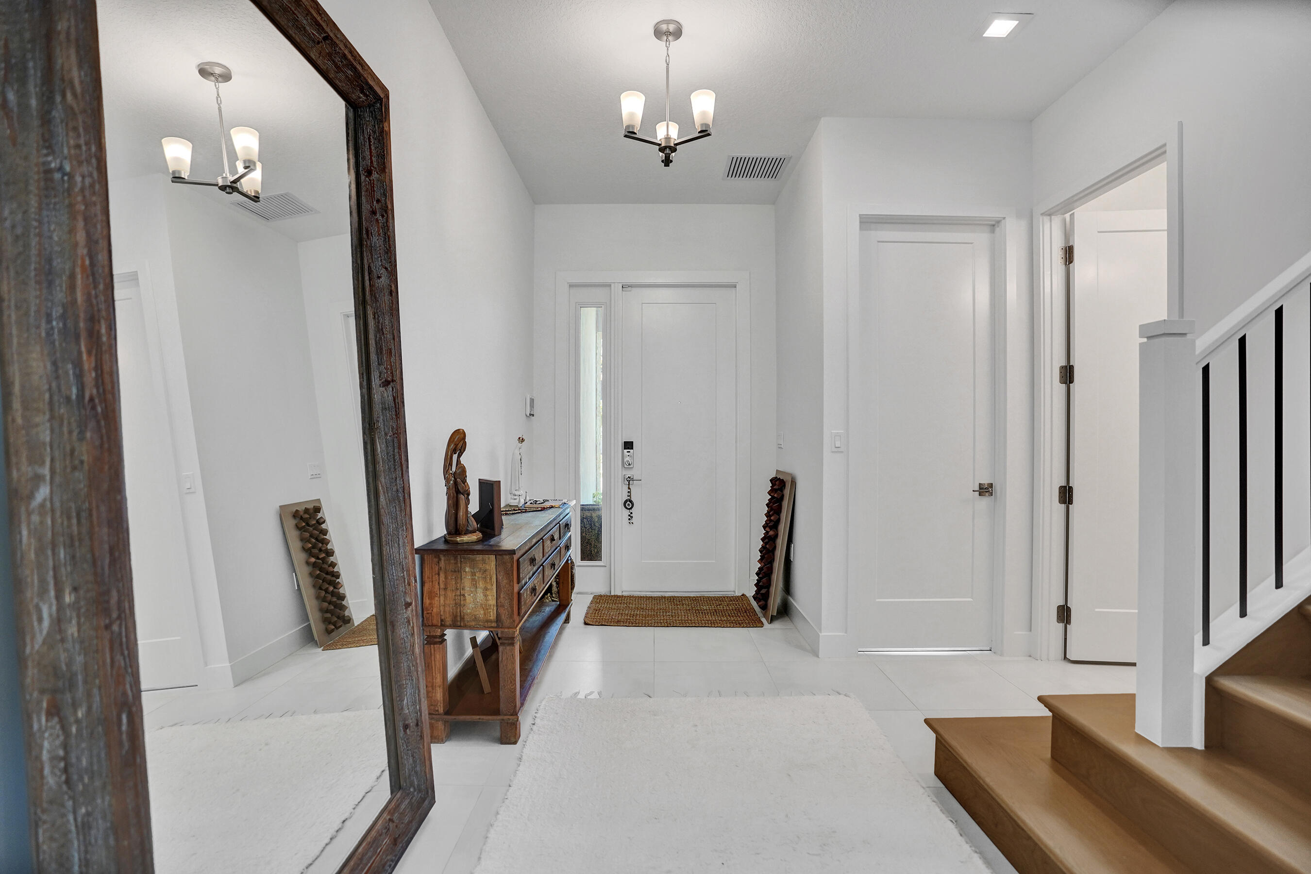 9164 Silver Marsh Lane Property Photo 3
