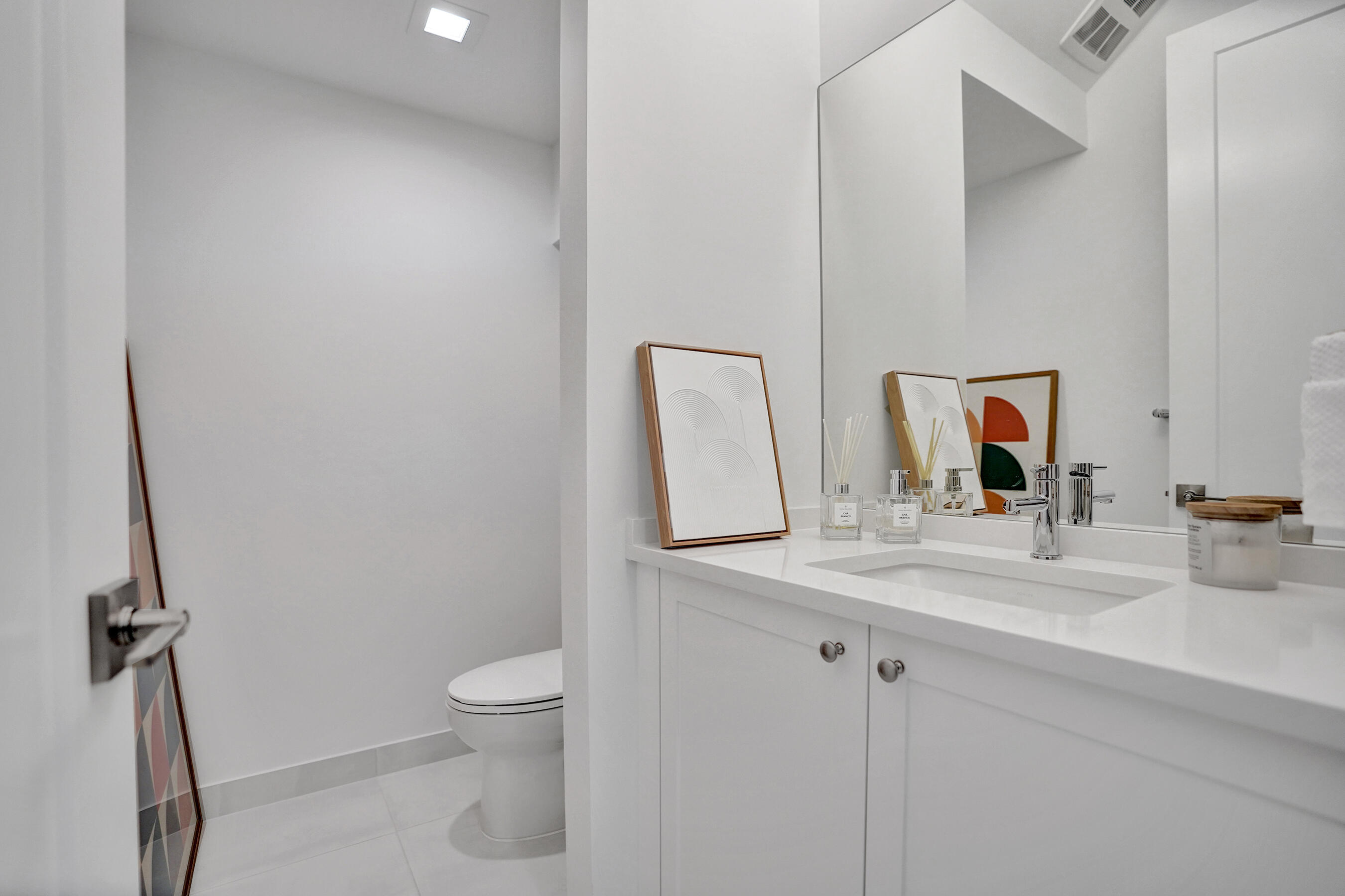 9164 Silver Marsh Lane Property Photo 4