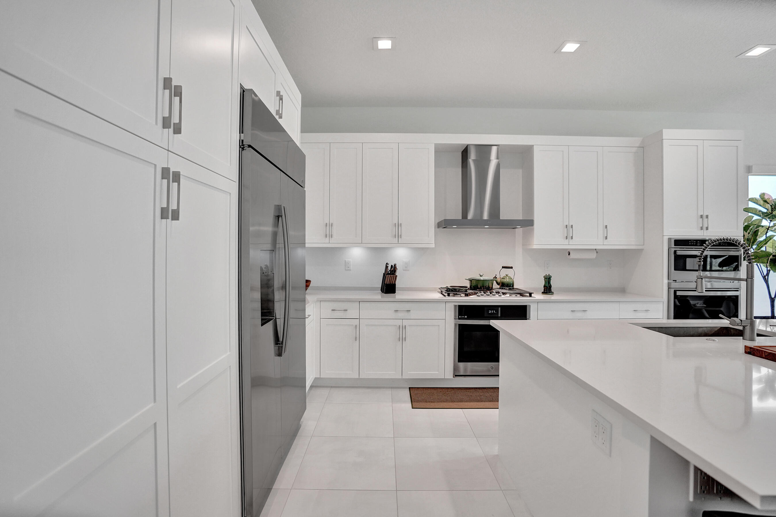 9164 Silver Marsh Lane Property Photo 11