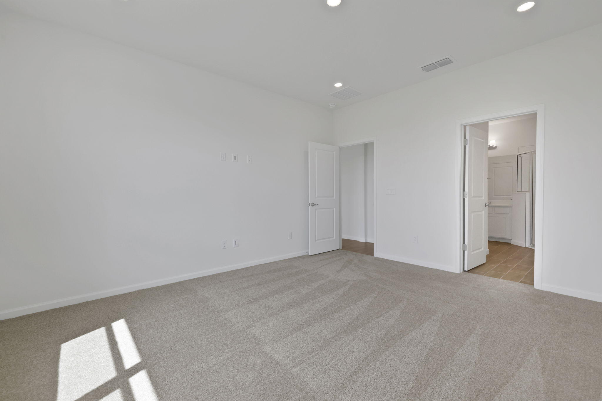 5428 Nw Camberly Court Property Photo 10