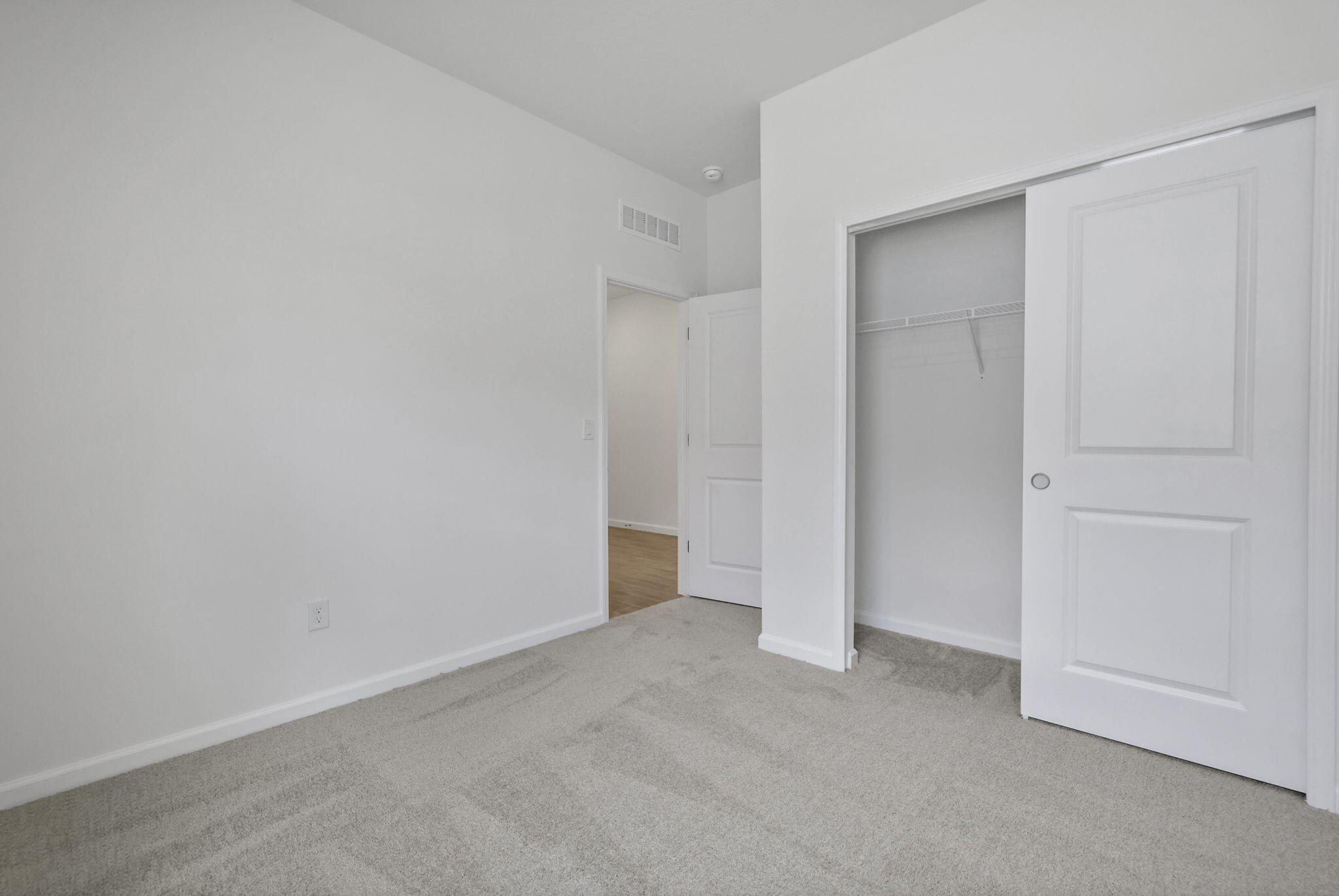 5428 Nw Camberly Court Property Photo 21
