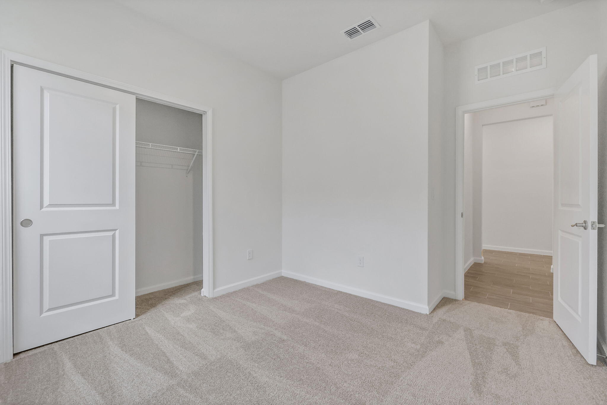 5428 Nw Camberly Court Property Photo 27