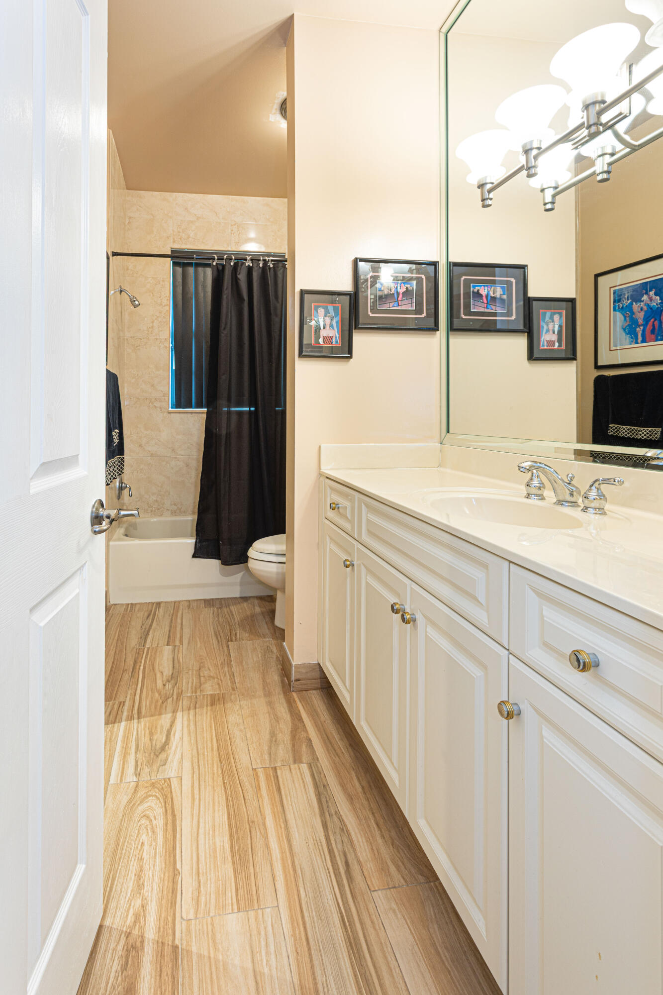 8047 Via Grande Property Photo 22