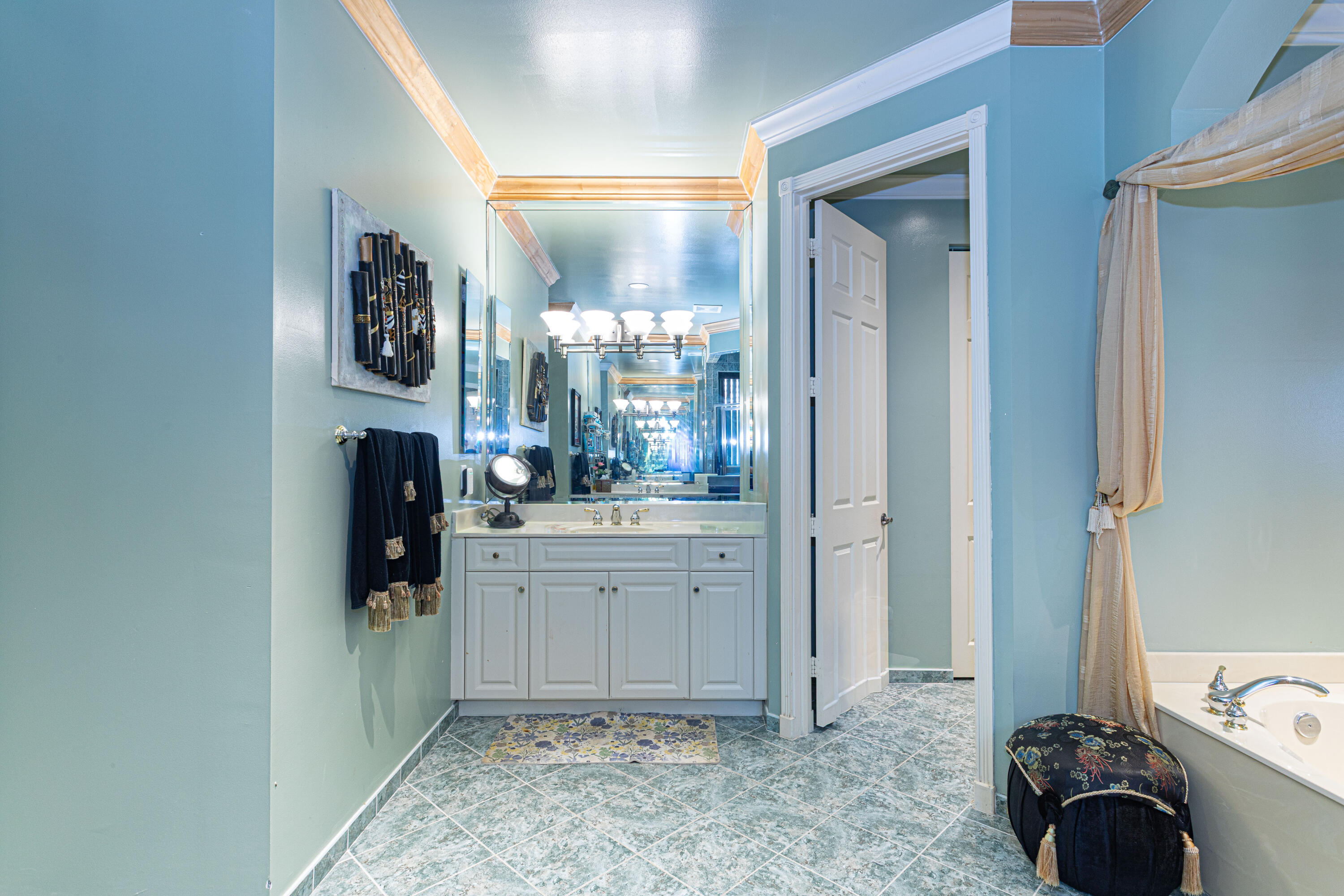 8047 Via Grande Property Photo 32