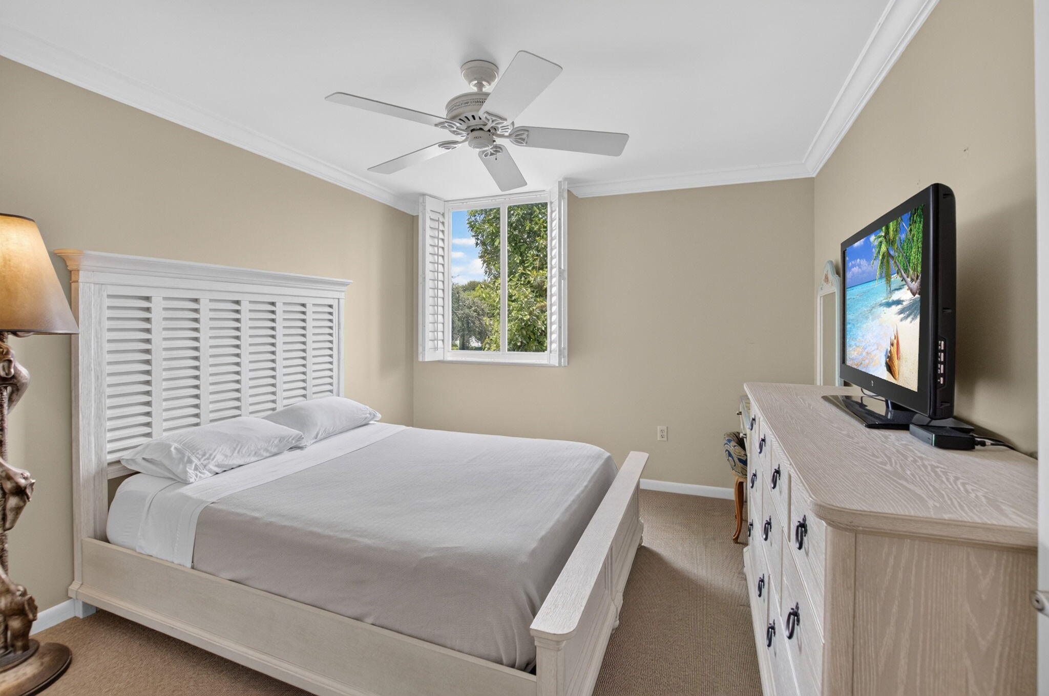 104 Half Moon Circle D2 Property Photo 46