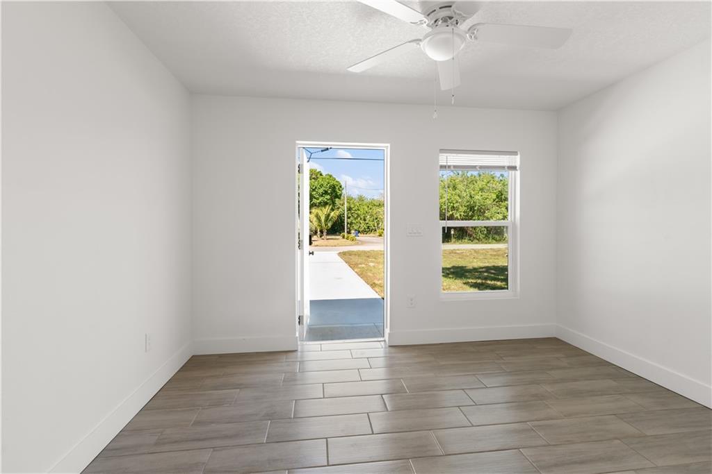 4576 30th Avenue Property Photo 11