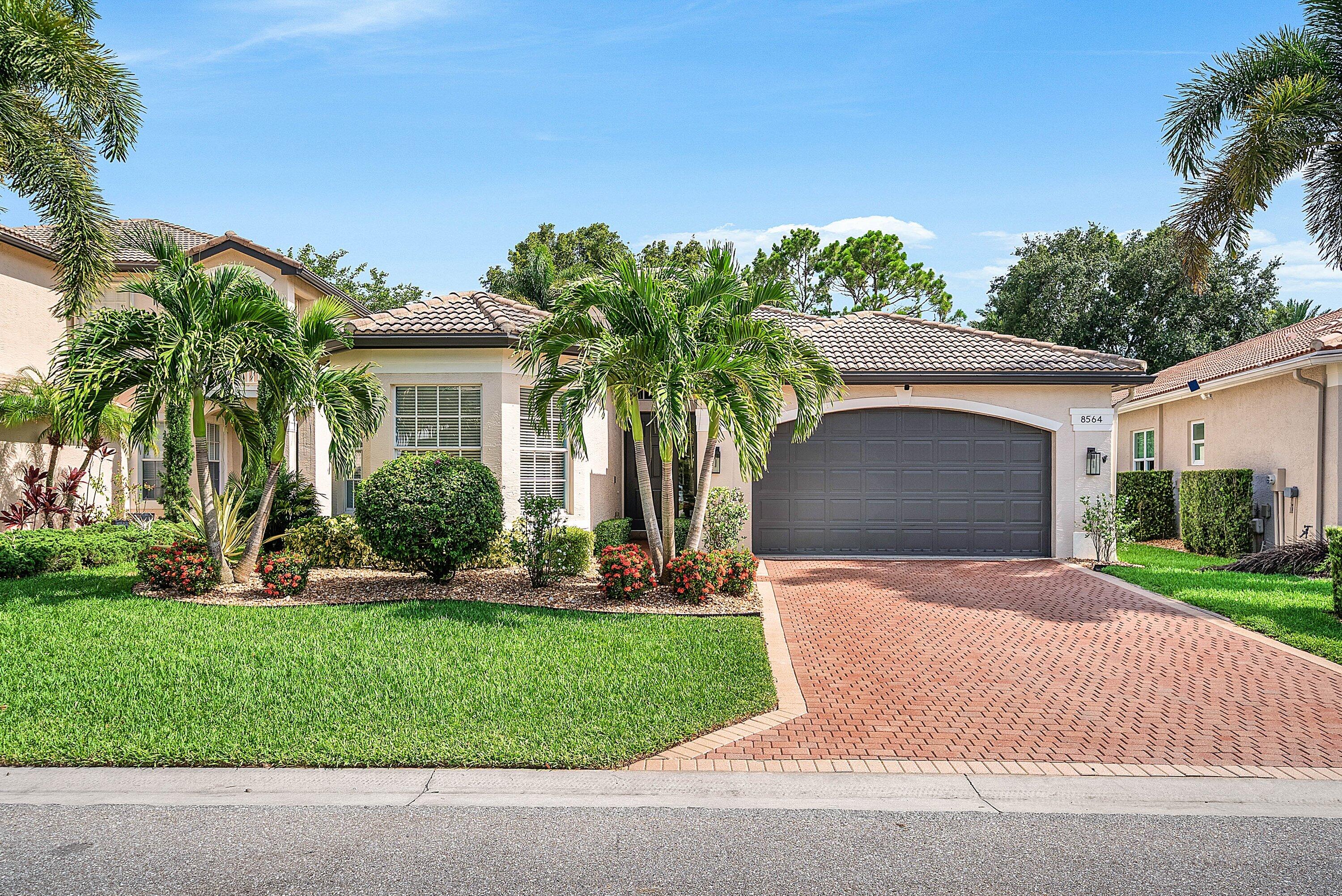 8564 Breezy Oak Way Property Photo 1