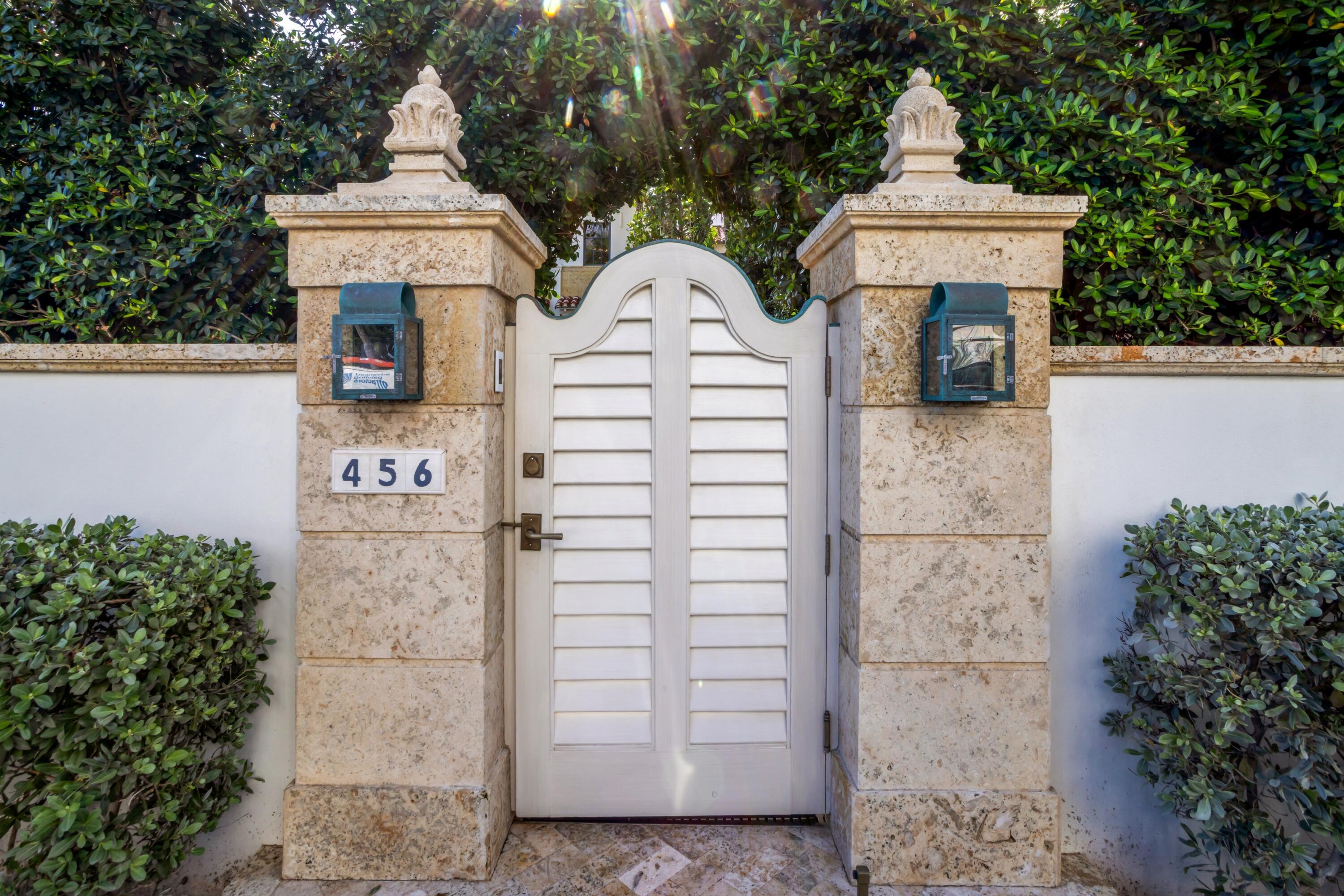456 S Ocean Boulevard Property Photo 32