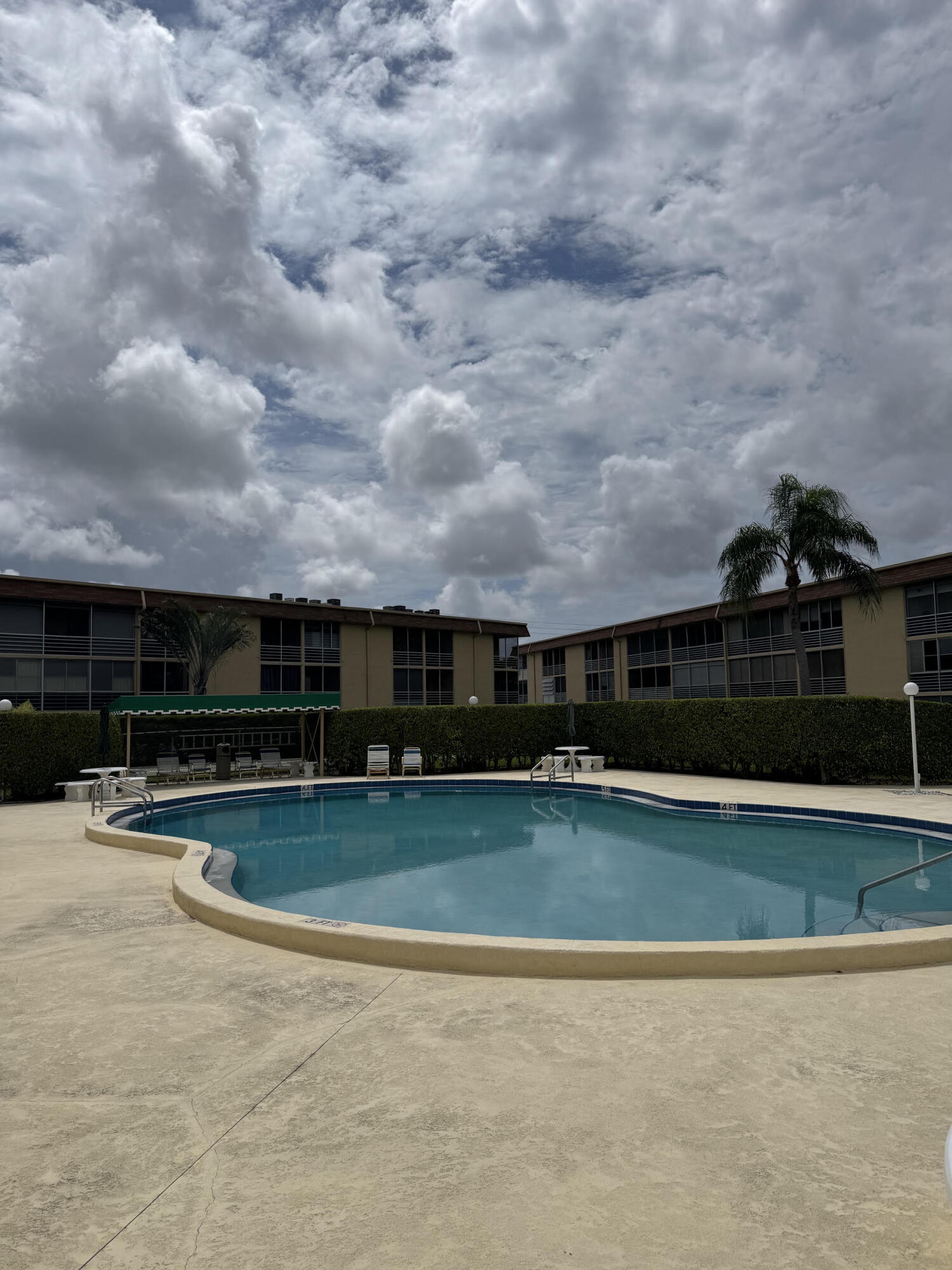 700 Village Green Court 221 Property Photo 2