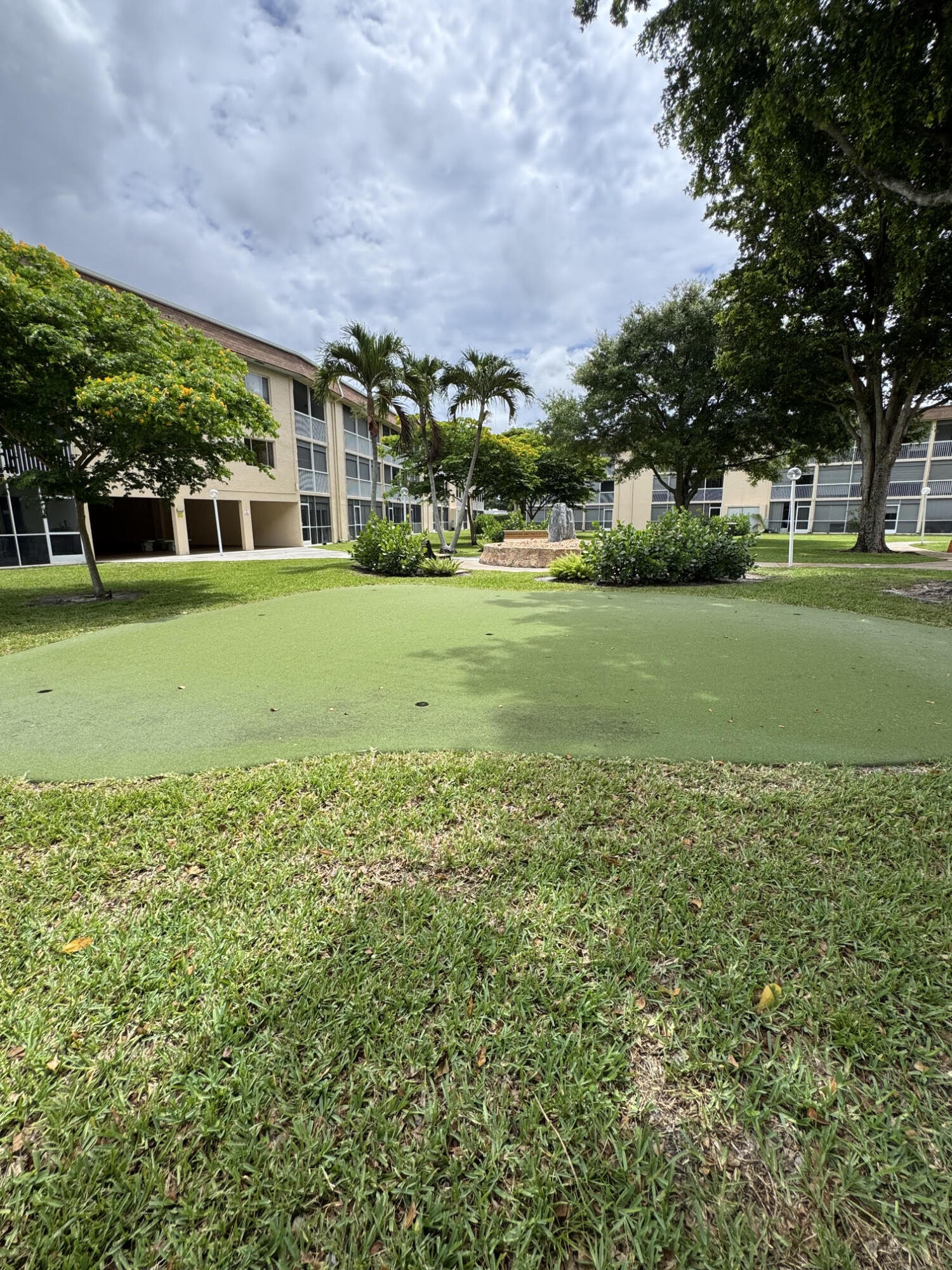 700 Village Green Court 221 Property Photo 24