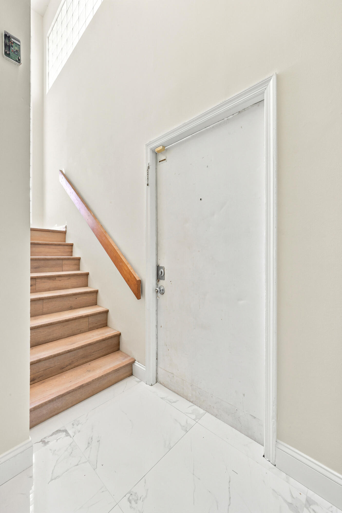 5120 Elmhurst Road A Property Photo 10